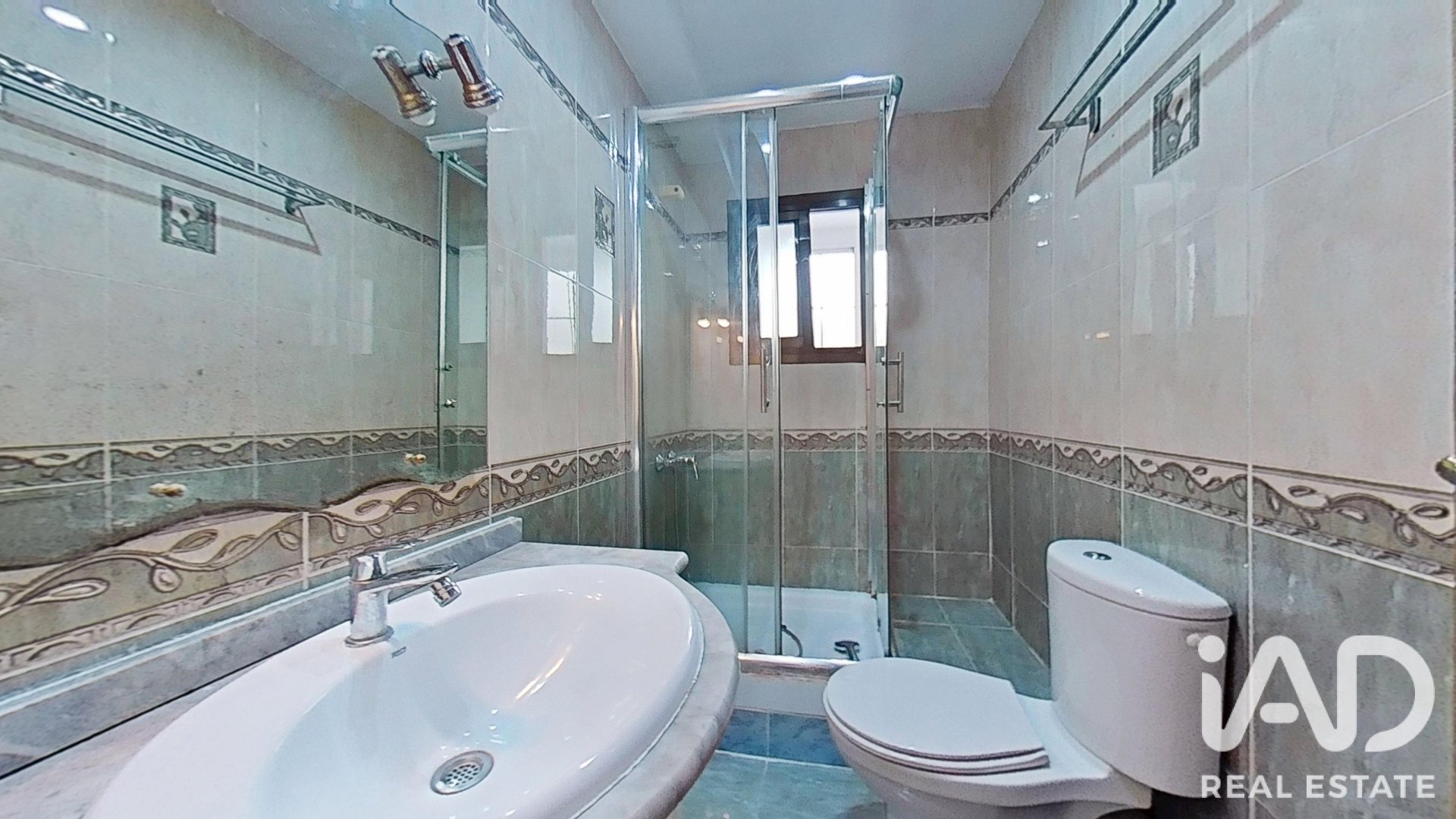Apartamento en Castellón de la Plana, Castellón, España 3 dormitorios, 94 m2 No. 187854
