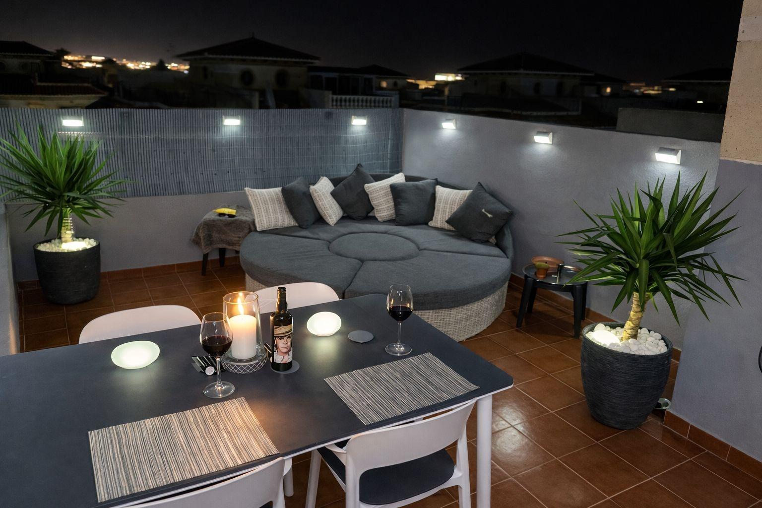 House in Torrevieja, Alicante, Spain 2 bedrooms, 65 sq.m. No. 154775