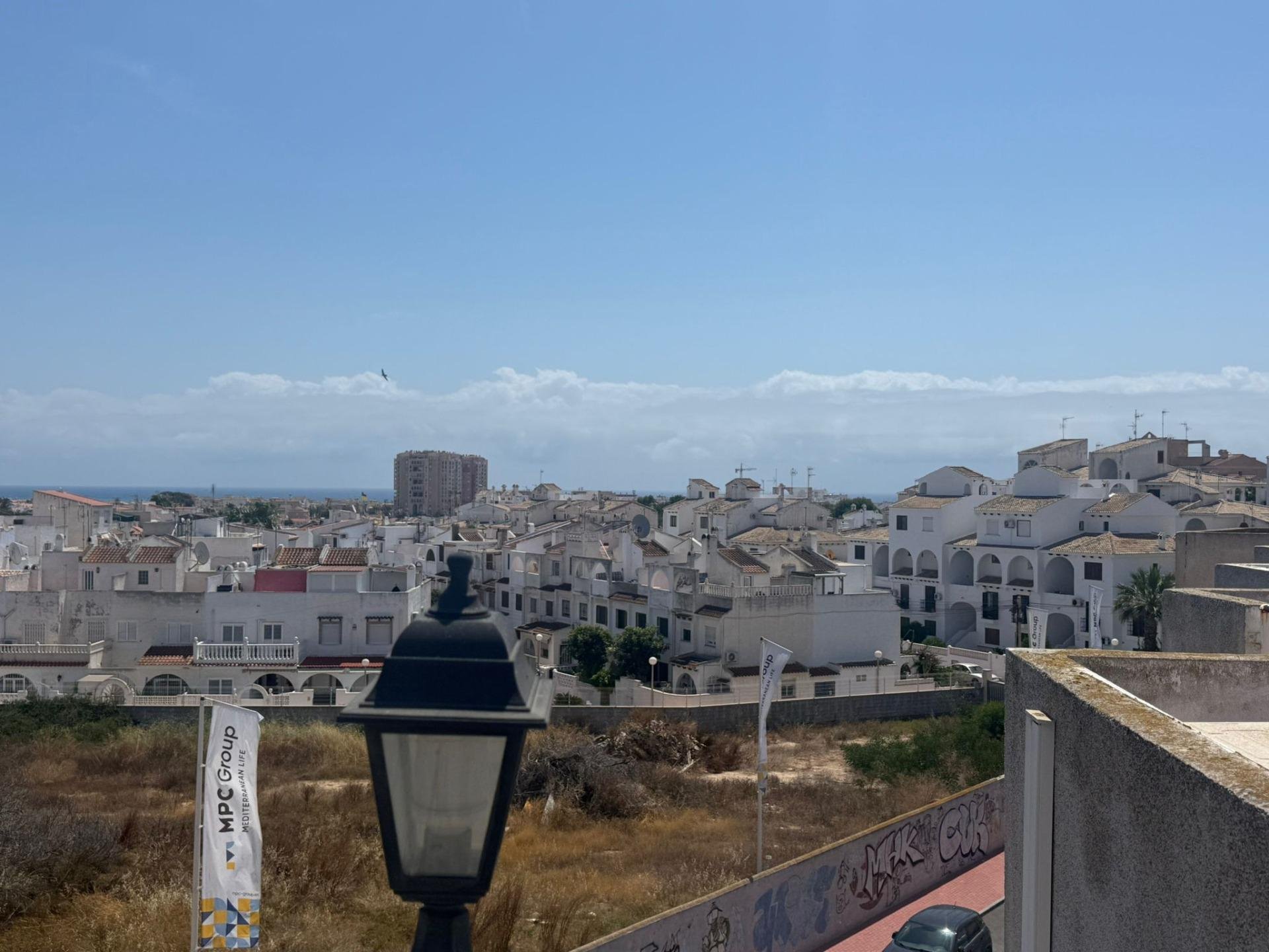 Takvåning i Torrevieja, Alicante, Spanien 2 sovrum, 65 kvm. Nr. 154778