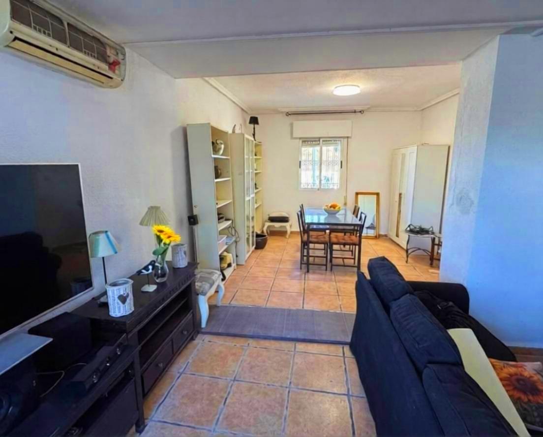 Villa in Cox, Alicante, Spain 10 bedrooms, 600 sq.m. No. 154777