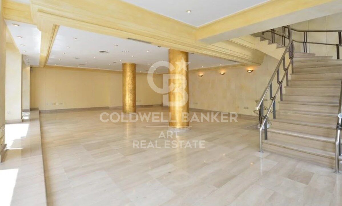 Propiedad comercial en Marbella, Málaga, España 386 m2 No. 157302