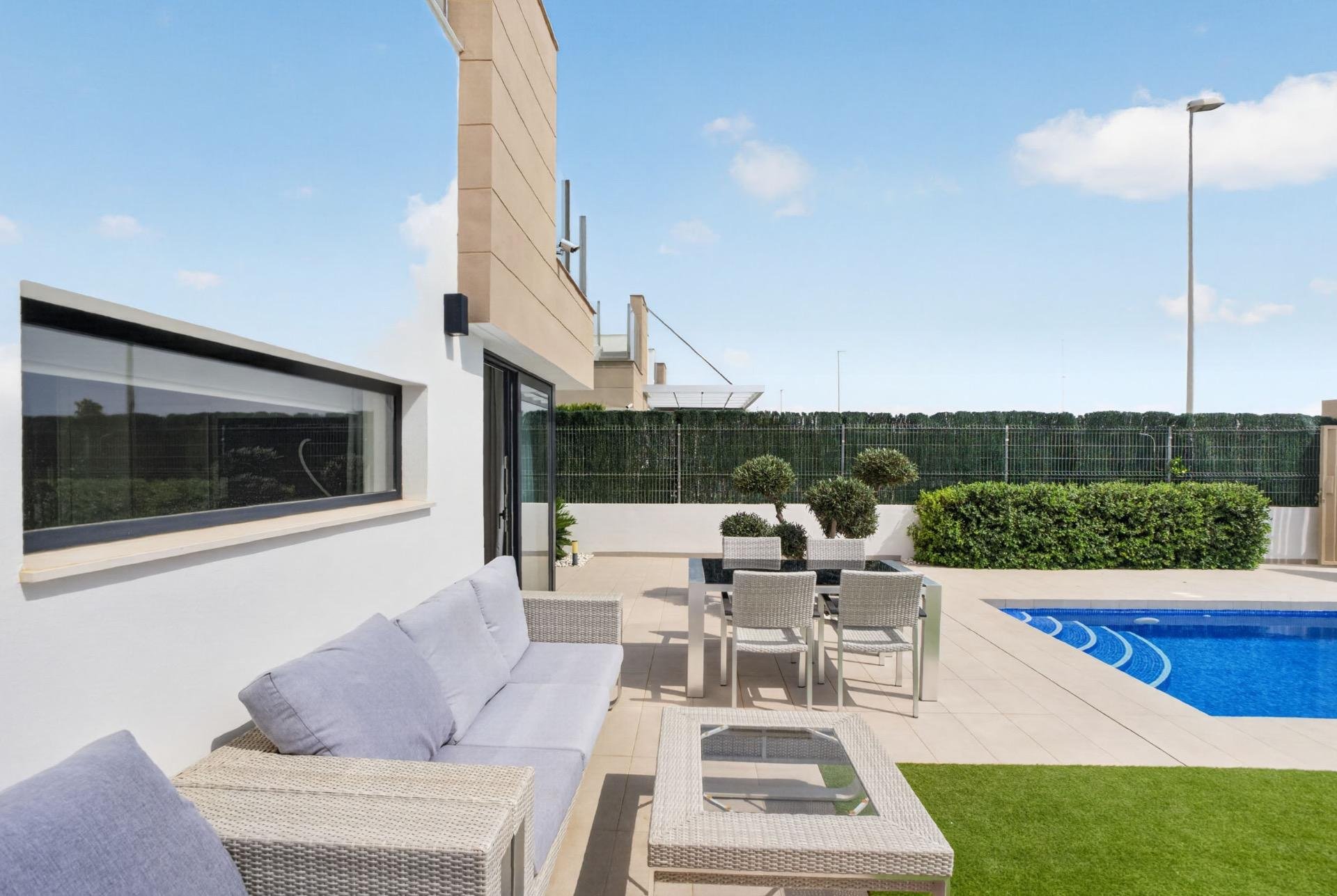 Villa à Guardamar del Segura, Alicante, Espagne 3 chambres, 178 m2 No. 190311