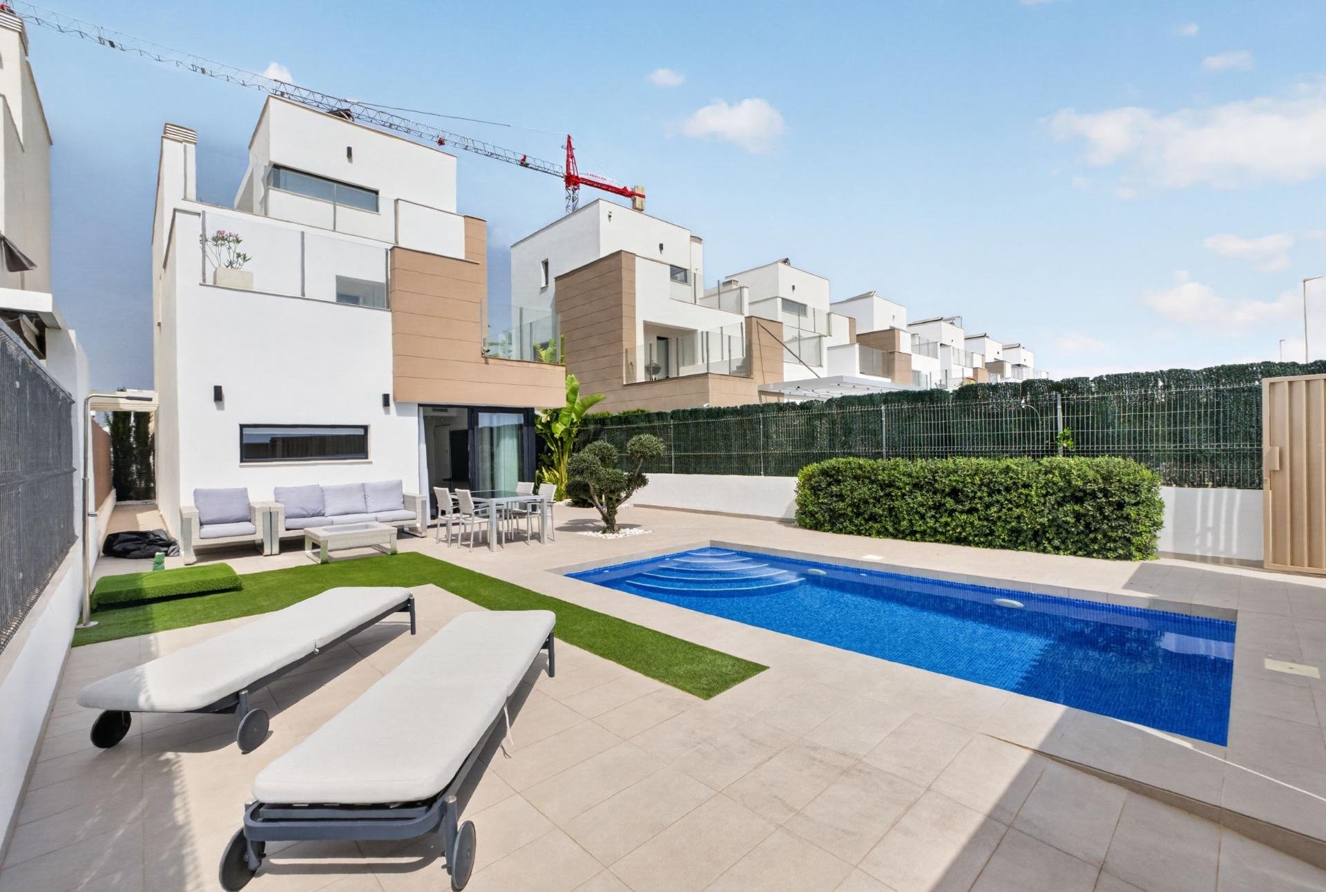 Villa à Guardamar del Segura, Alicante, Espagne 3 chambres, 178 m2 No. 190311