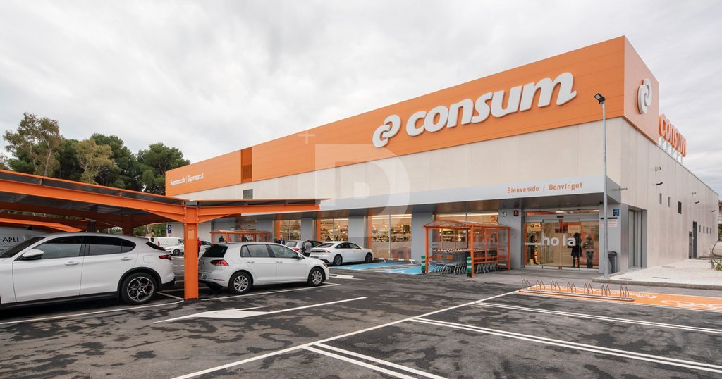 Retail store in Spain 4161 sq.m. No. 151884