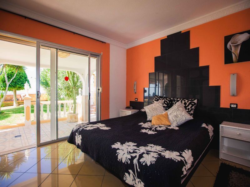 House in Spanien 4 Schlafzimmer, 210 m2 Nr. 69595