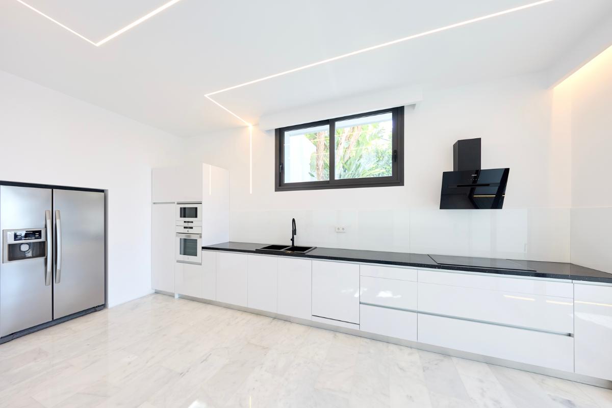 Huvila Altea, Alicante, Espanja 5 makuuhuonetta, 475 m2 No. 149041