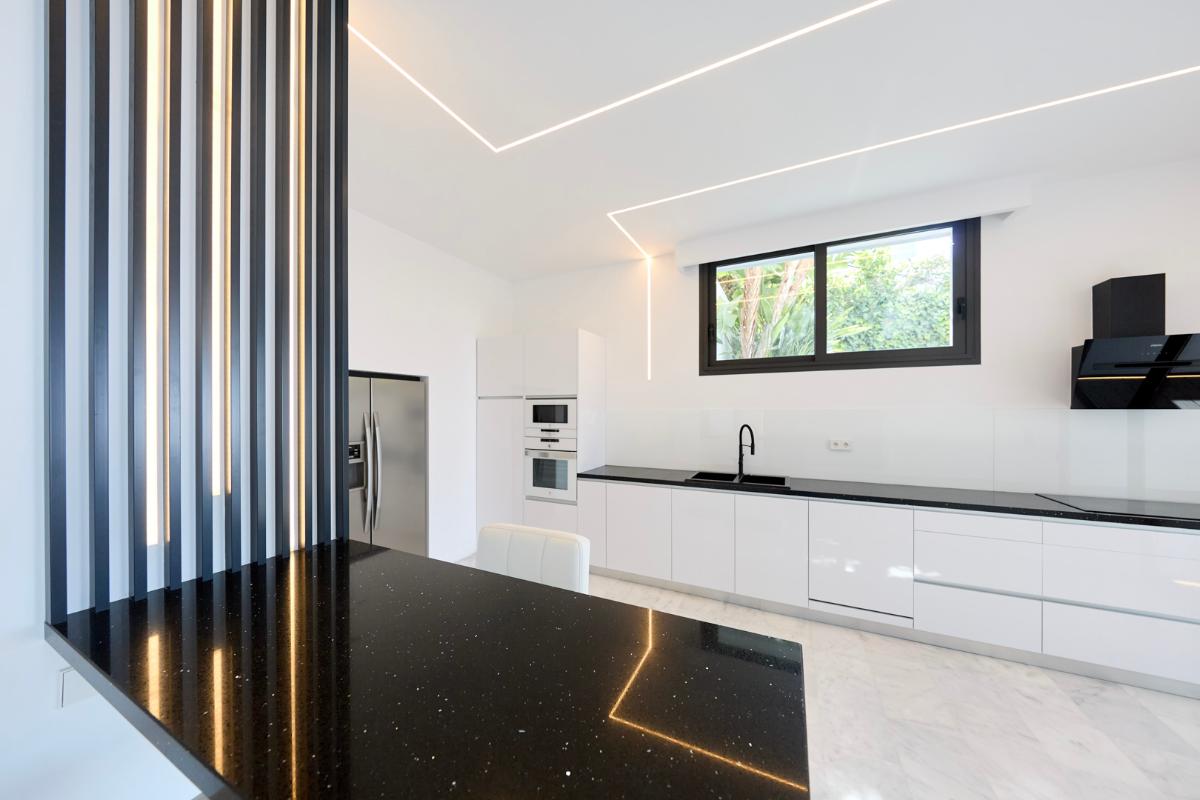 Huvila Altea, Alicante, Espanja 5 makuuhuonetta, 475 m2 No. 149041