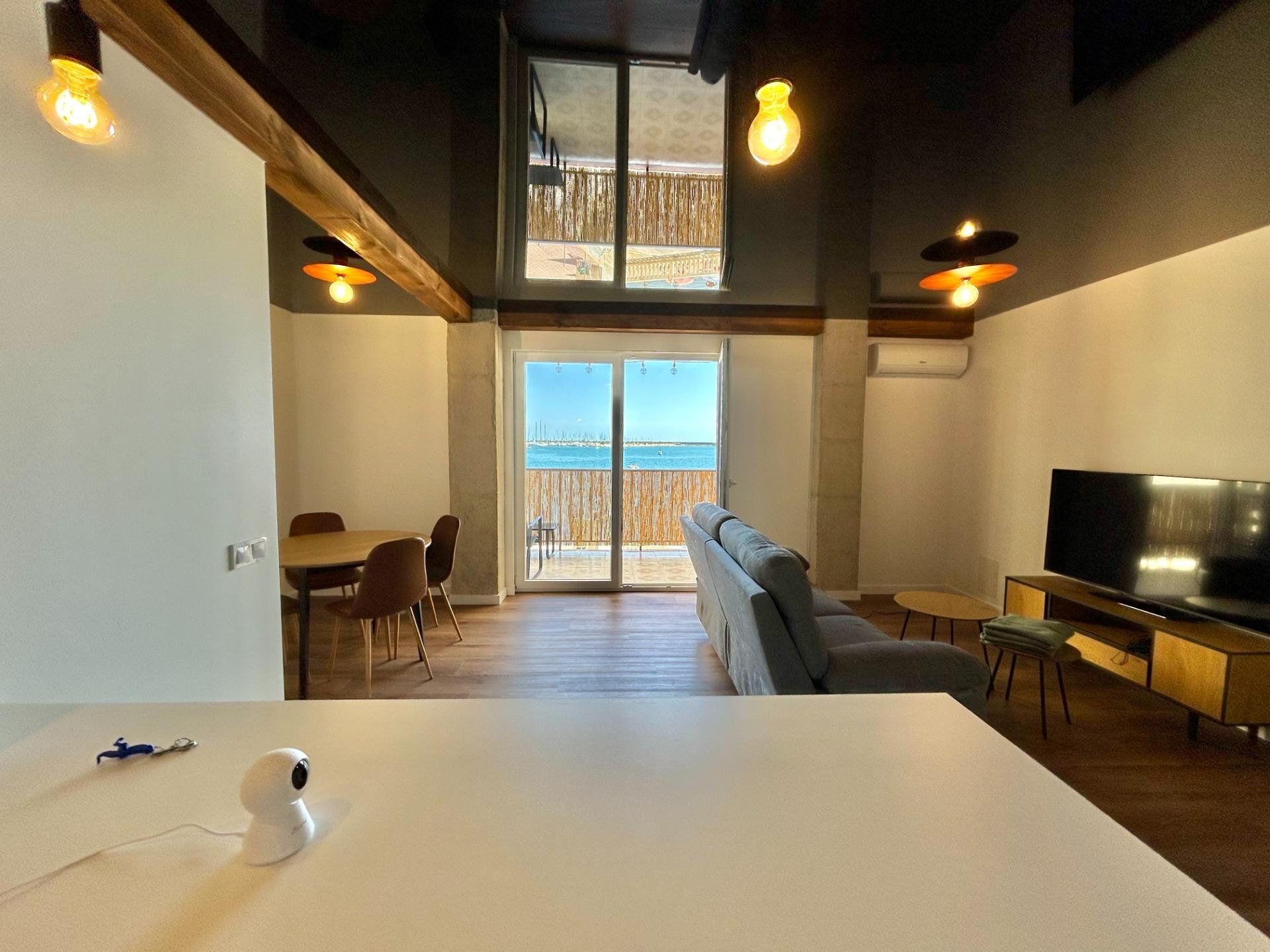 Appartamento a Torrevieja, Alicante, Spagna 2 camere da letto, 77 mq. N° 133103
