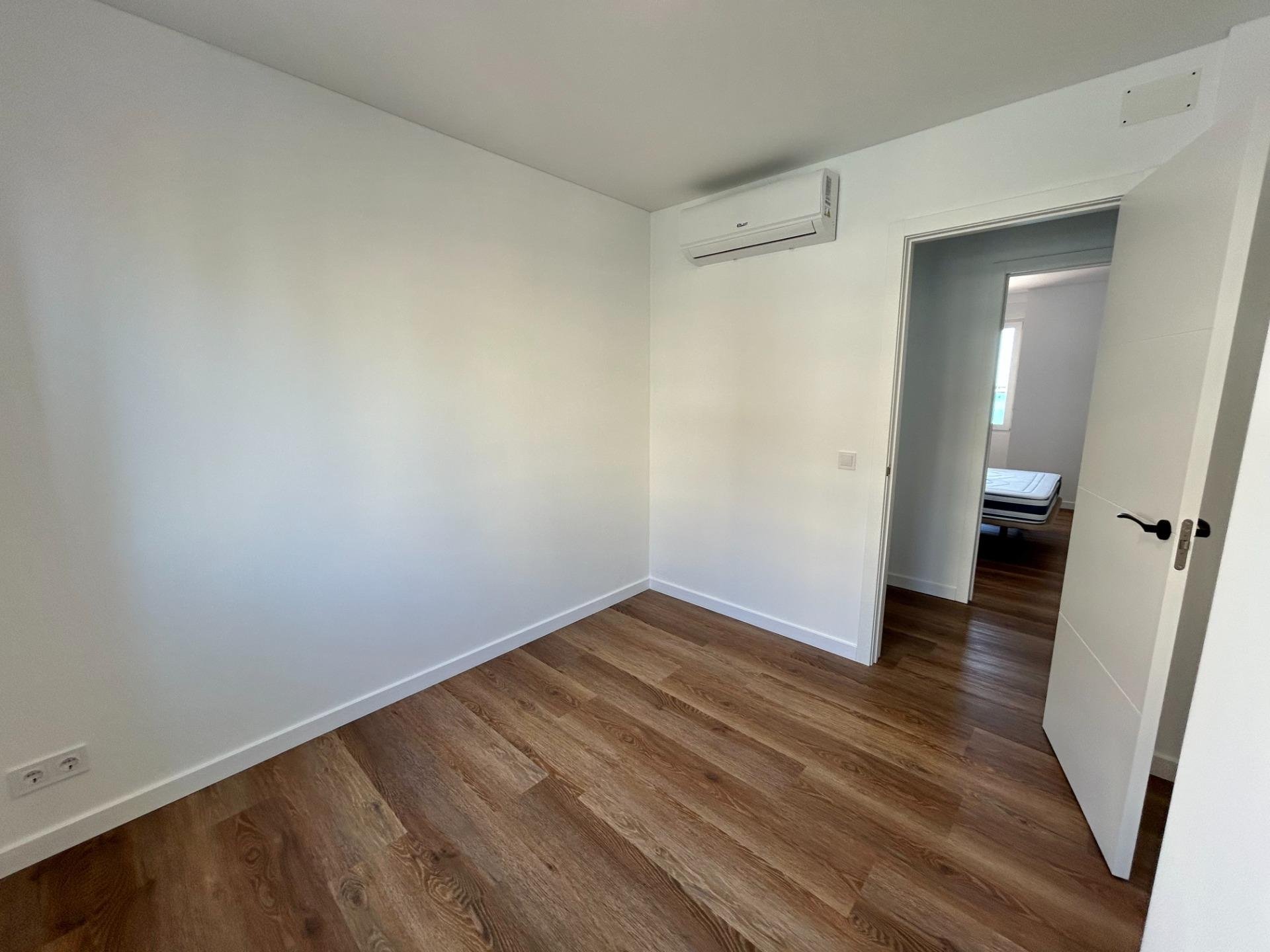 Appartamento a Torrevieja, Alicante, Spagna 2 camere da letto, 77 mq. N° 133103