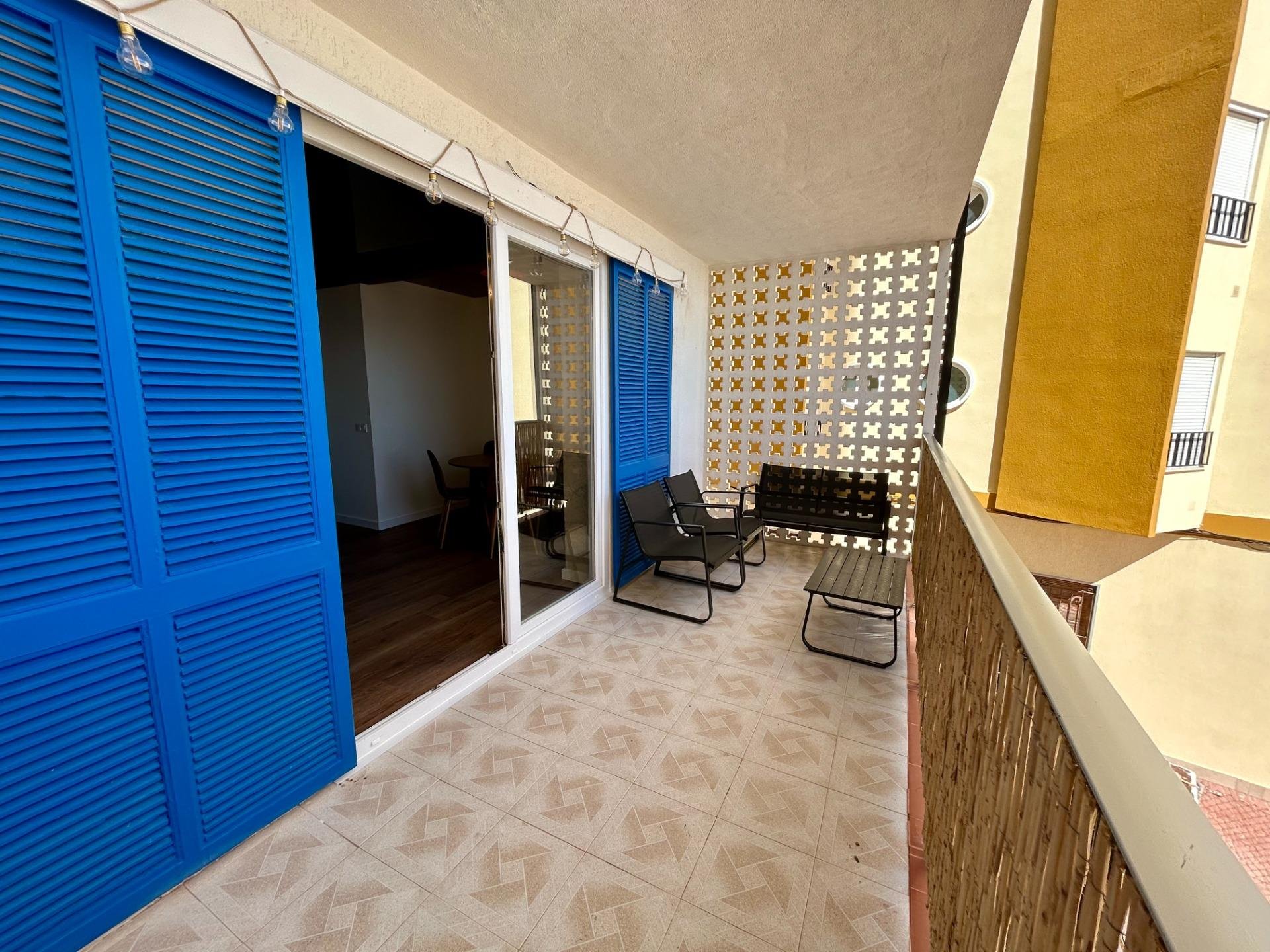 Appartamento a Torrevieja, Alicante, Spagna 2 camere da letto, 77 mq. N° 133103