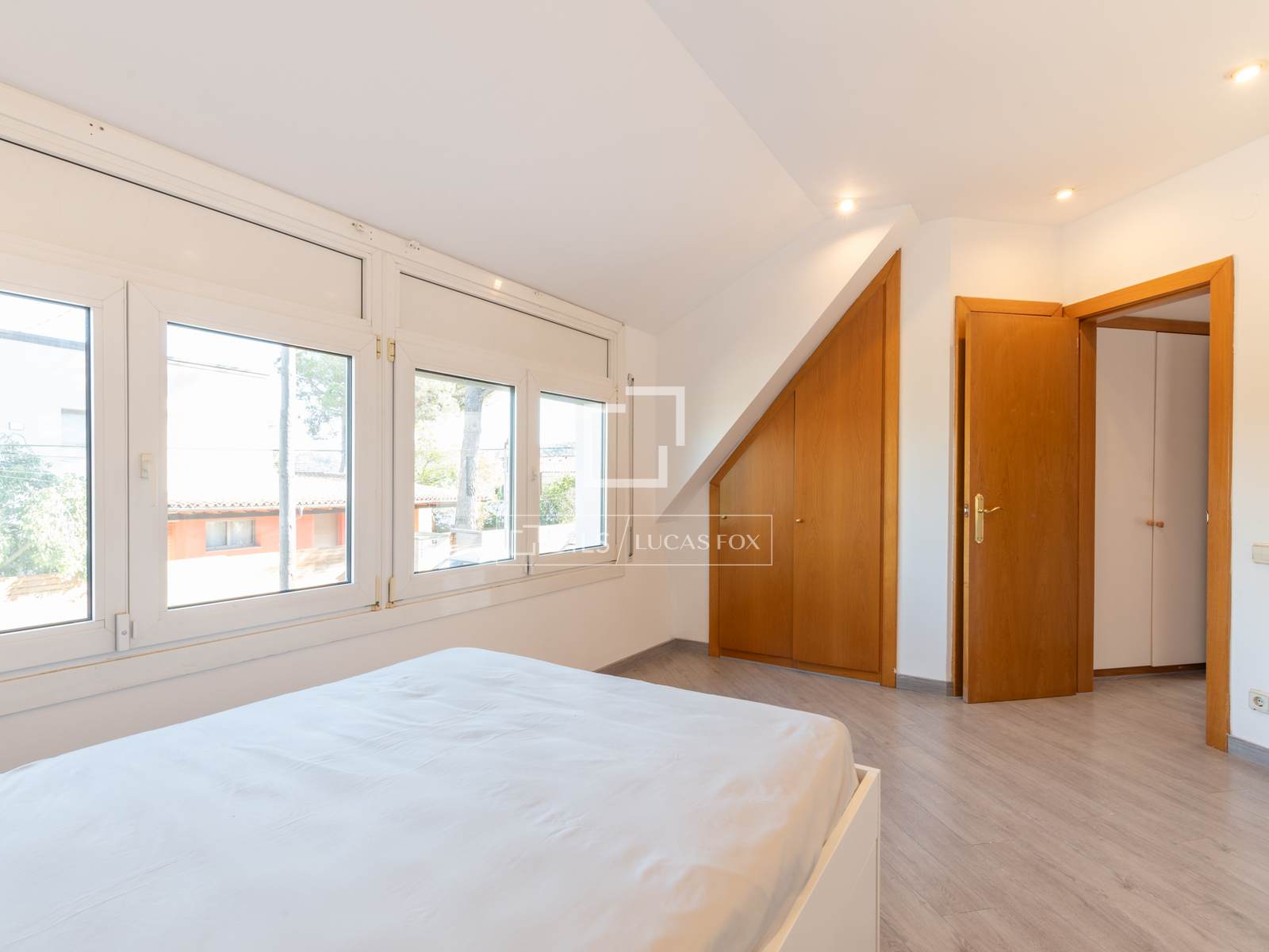 Villa Sant Cugat Del Valles, Barcelona, Spānijā 4 istabas, 435 m2 Nr. 192876