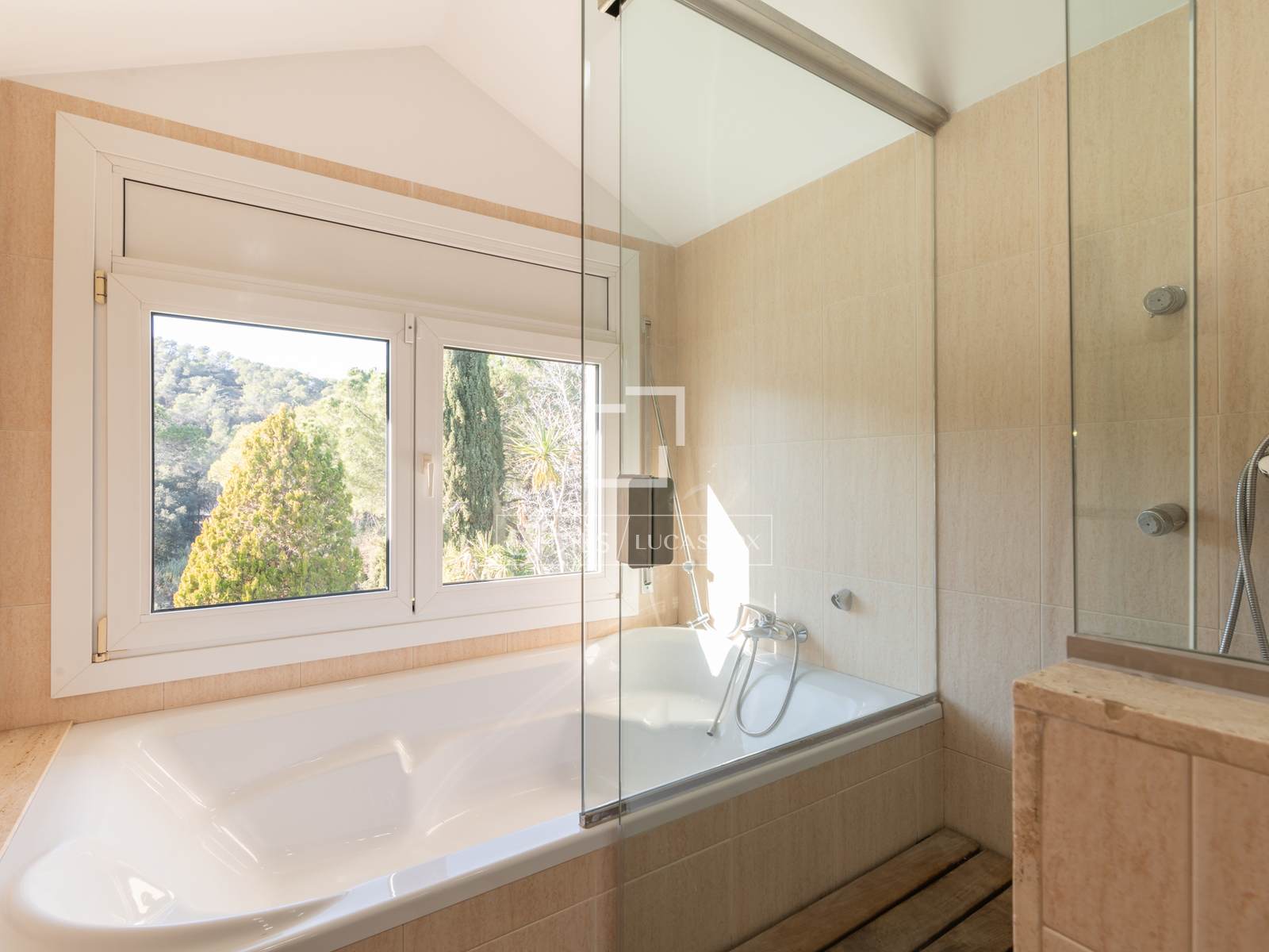 Villa Sant Cugat Del Valles, Barcelona, Spānijā 4 istabas, 435 m2 Nr. 192876