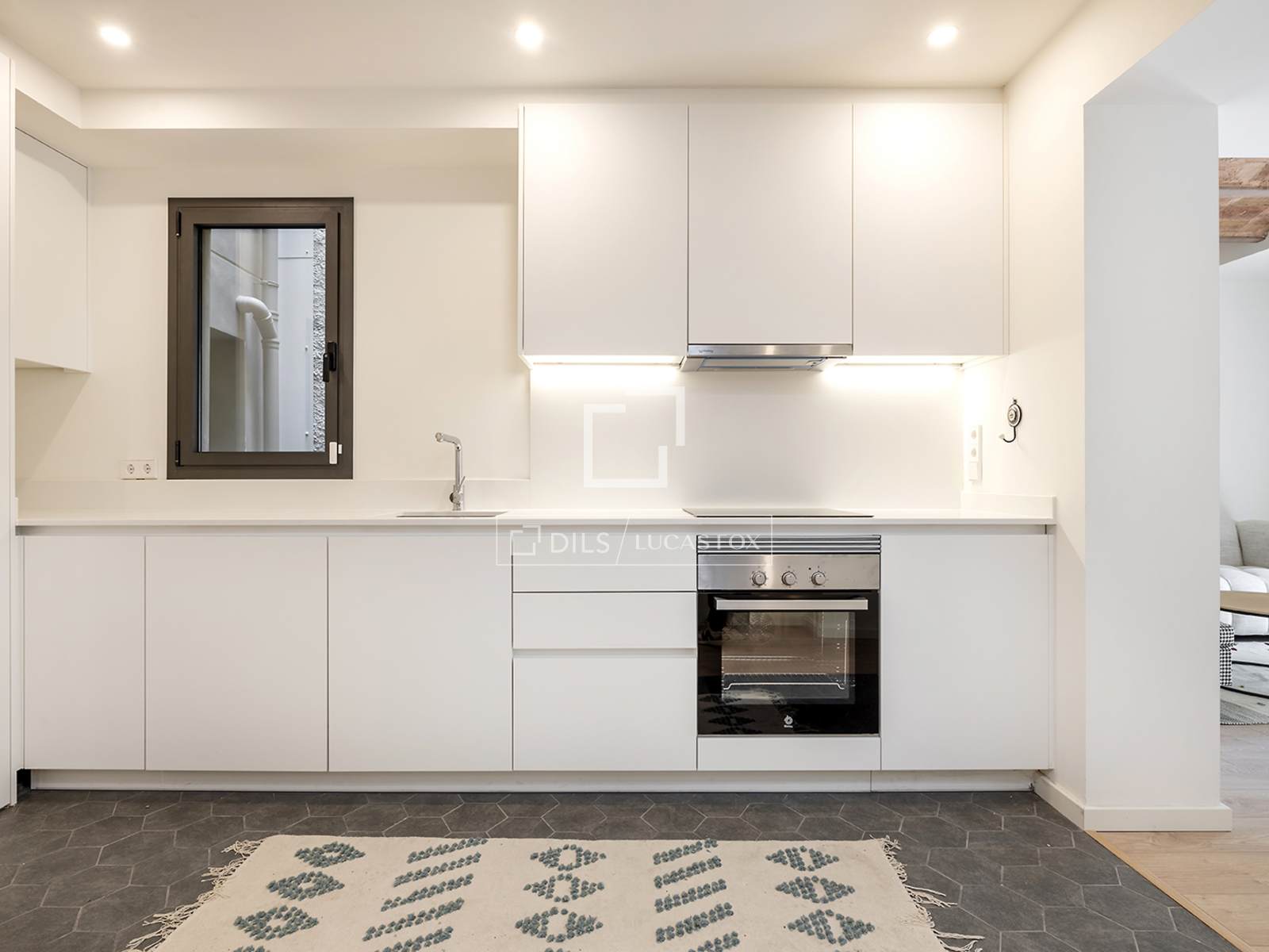 Dzīvoklis Barcelona, Spānijā 2 istabas, 79 m2 Nr. 192874