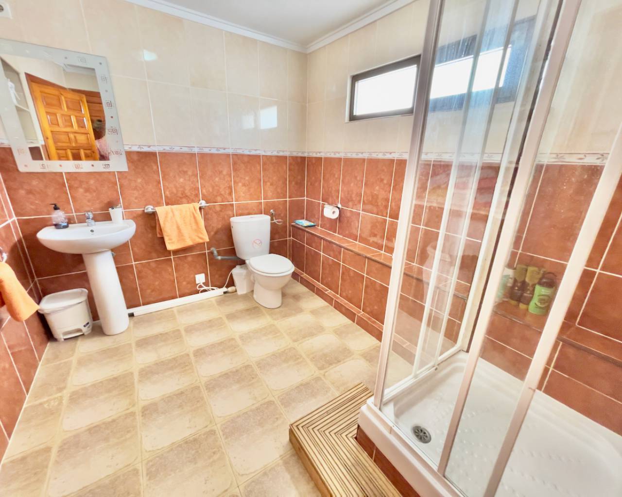 Villa a Ciudad Quesada, Alicante, Spagna 5 camere da letto, 265 mq. N° 80931