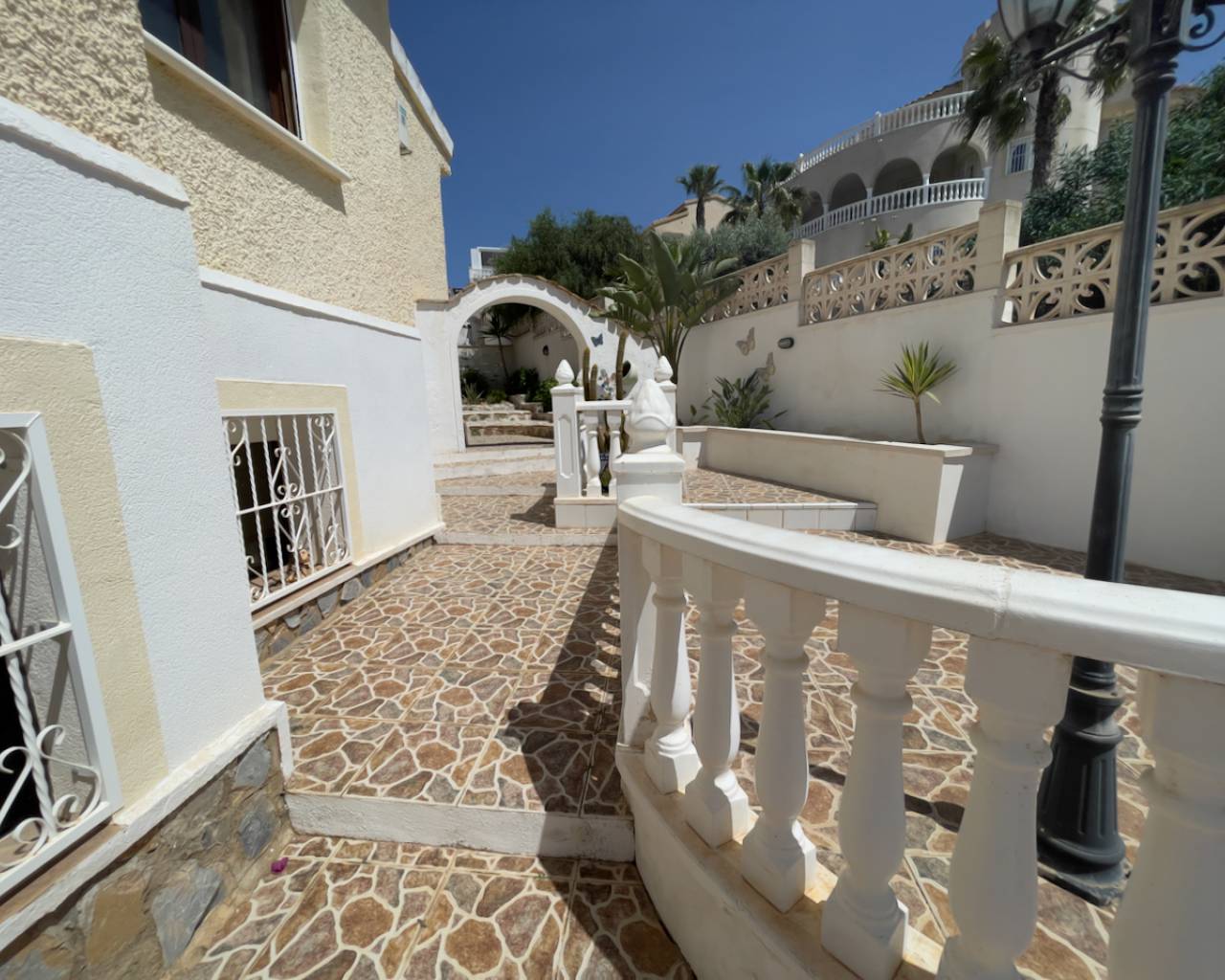 Villa a Ciudad Quesada, Alicante, Spagna 5 camere da letto, 265 mq. N° 80931
