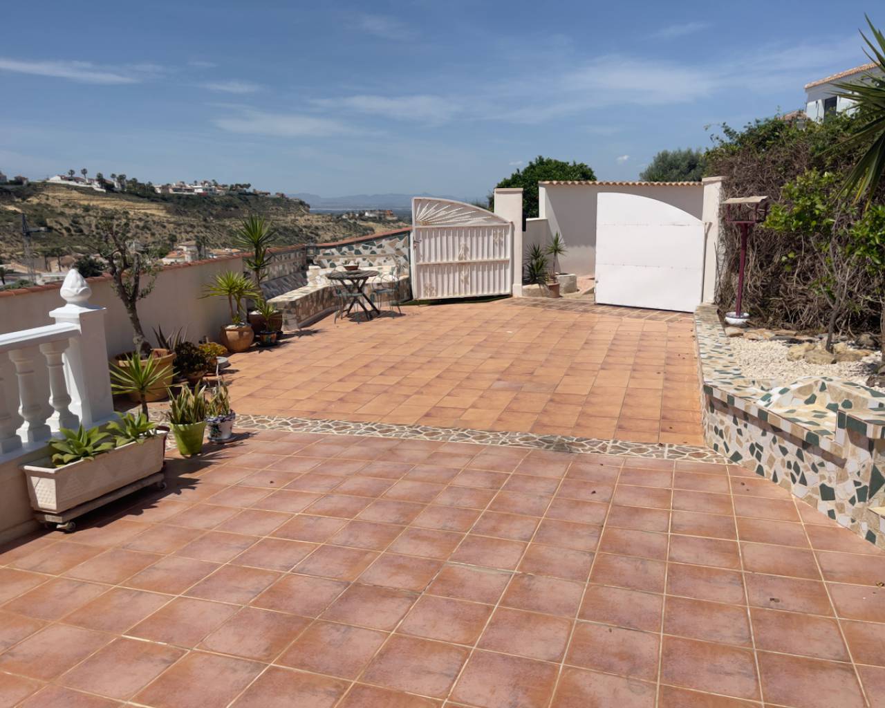 Villa a Ciudad Quesada, Alicante, Spagna 5 camere da letto, 265 mq. N° 80931