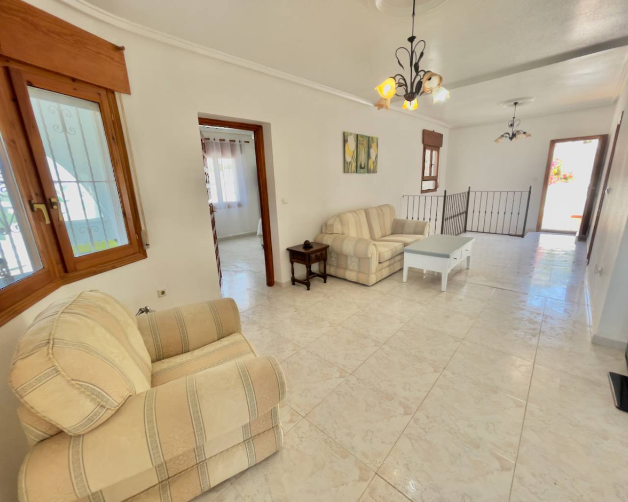 Villa a Ciudad Quesada, Alicante, Spagna 5 camere da letto, 265 mq. N° 80931