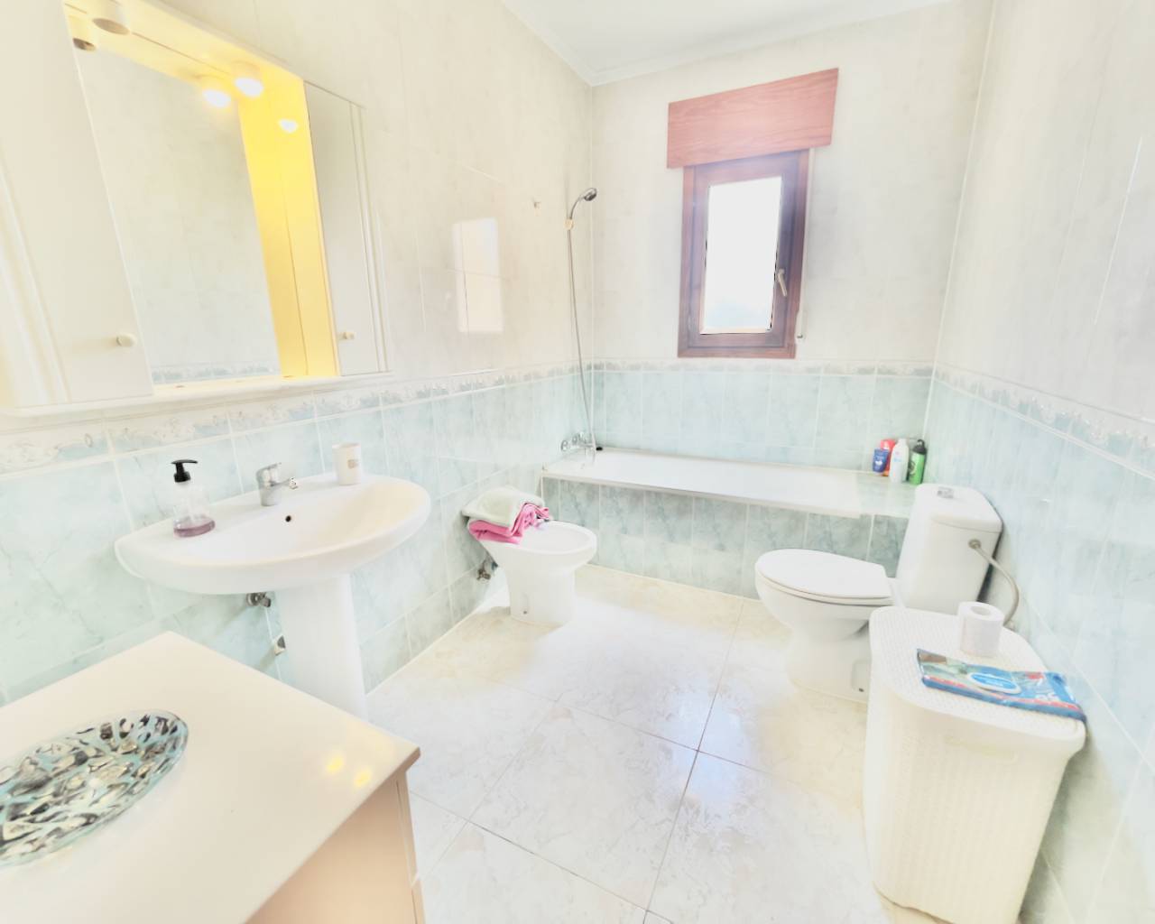 Villa a Ciudad Quesada, Alicante, Spagna 5 camere da letto, 265 mq. N° 80931