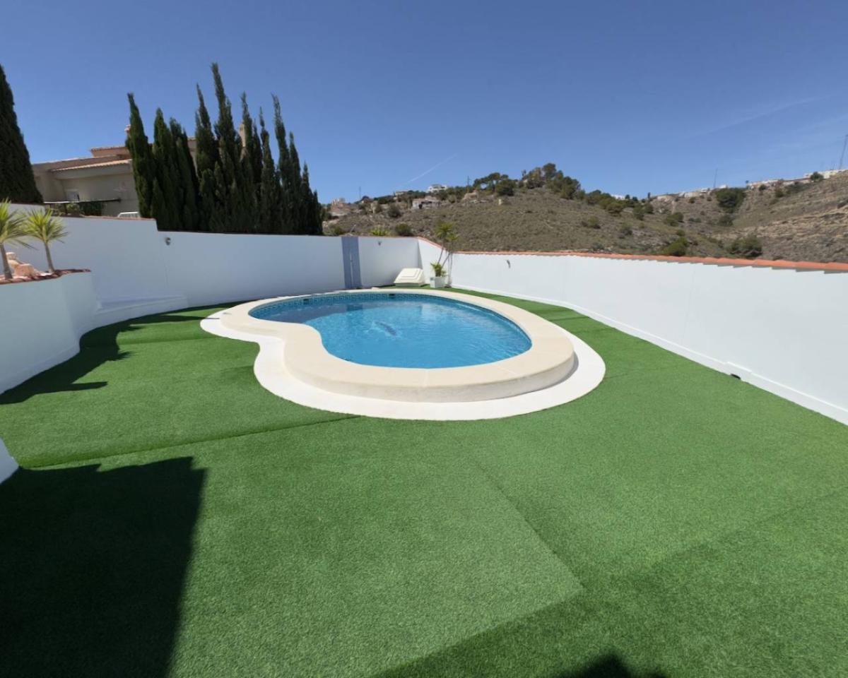 Villa a Ciudad Quesada, Alicante, Spagna 5 camere da letto, 265 mq. N° 80931