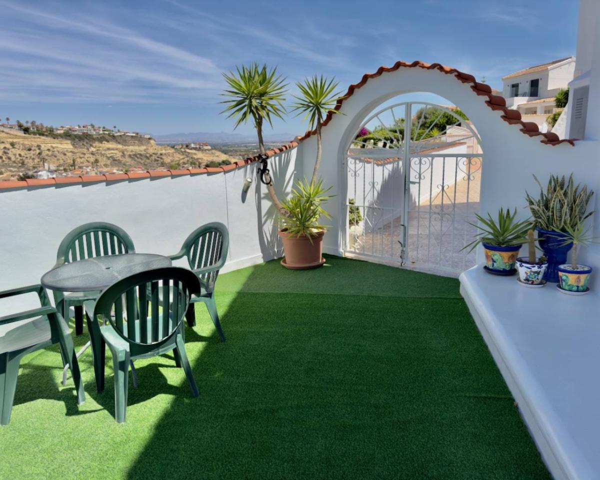 Villa a Ciudad Quesada, Alicante, Spagna 5 camere da letto, 265 mq. N° 80931