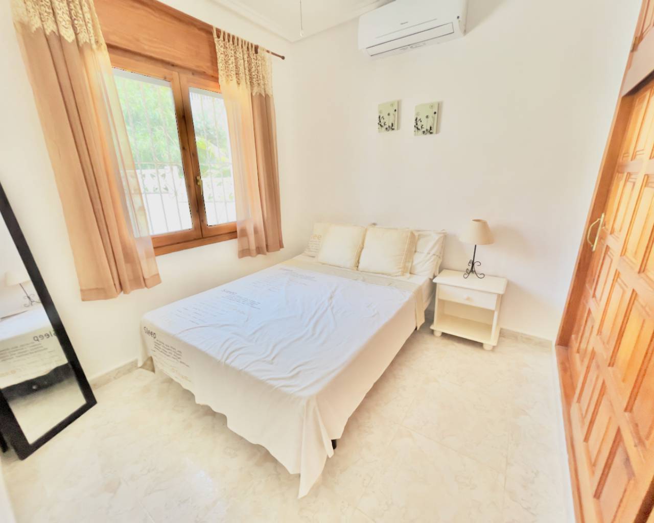 Villa a Ciudad Quesada, Alicante, Spagna 5 camere da letto, 265 mq. N° 80931
