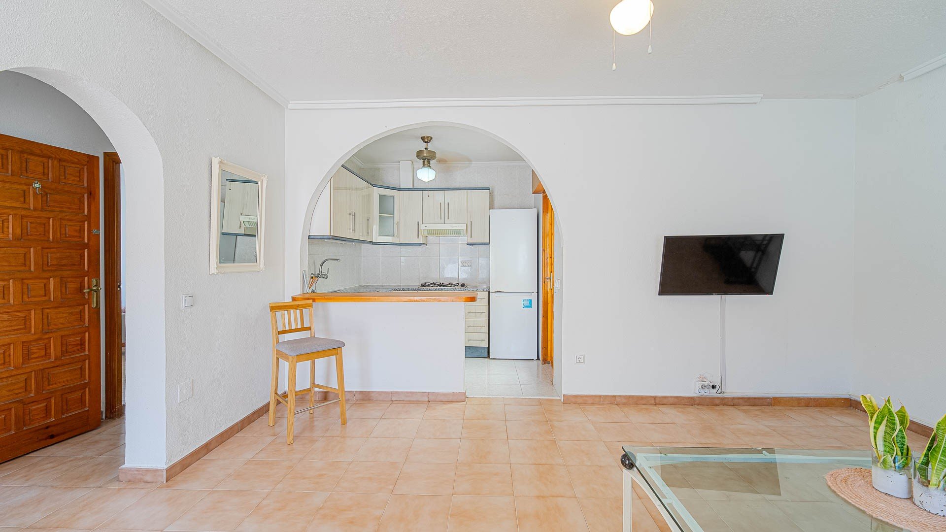 Apartment in Alicante, Spain 2 bedrooms, 59 sq.m. No. 190142