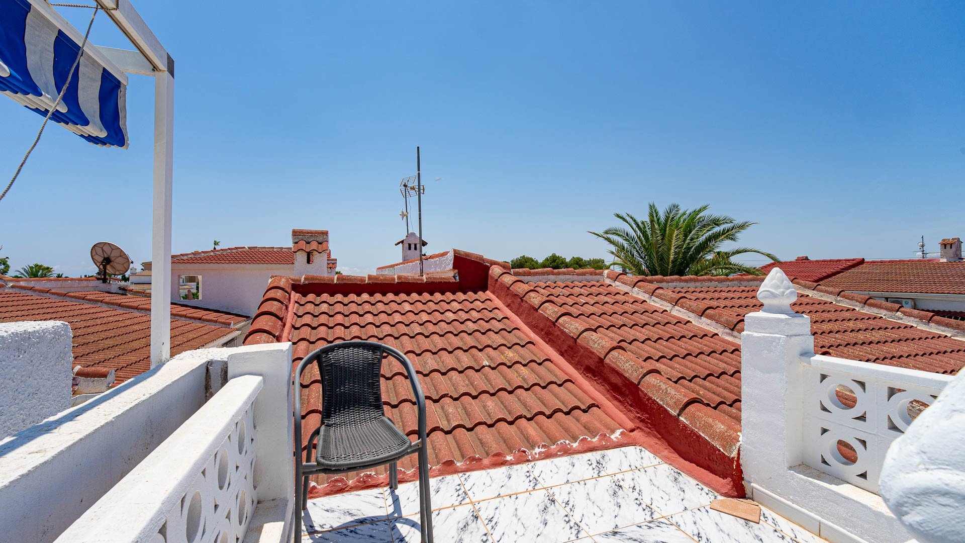 Apartment in Alicante, Spain 2 bedrooms, 59 sq.m. No. 190142