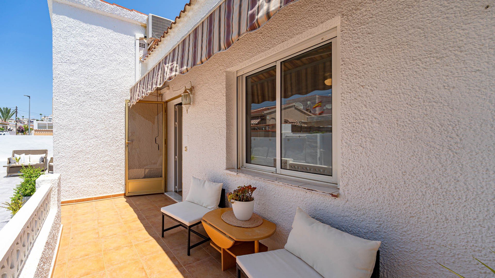 Apartment in Alicante, Spain 2 bedrooms, 59 sq.m. No. 190142