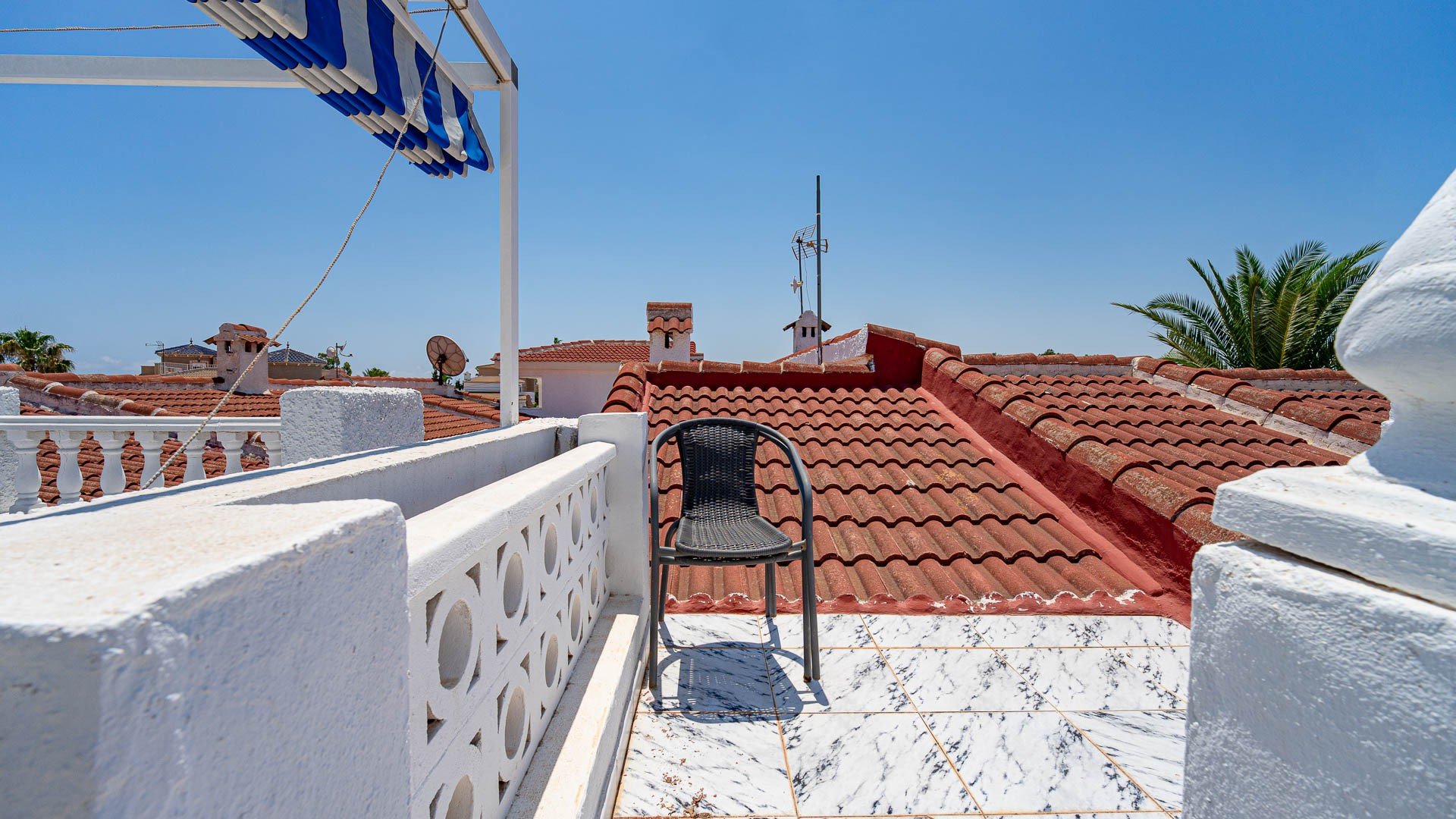 Apartment in Alicante, Spain 2 bedrooms, 59 sq.m. No. 190142