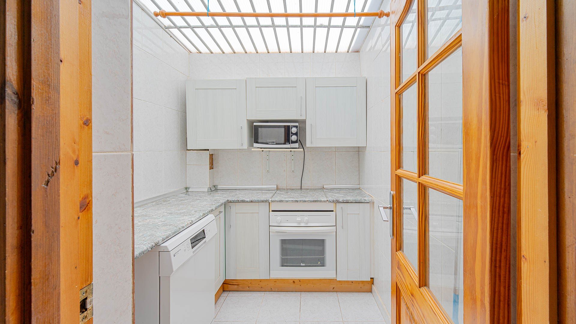 Apartment in Alicante, Spain 2 bedrooms, 59 sq.m. No. 190142