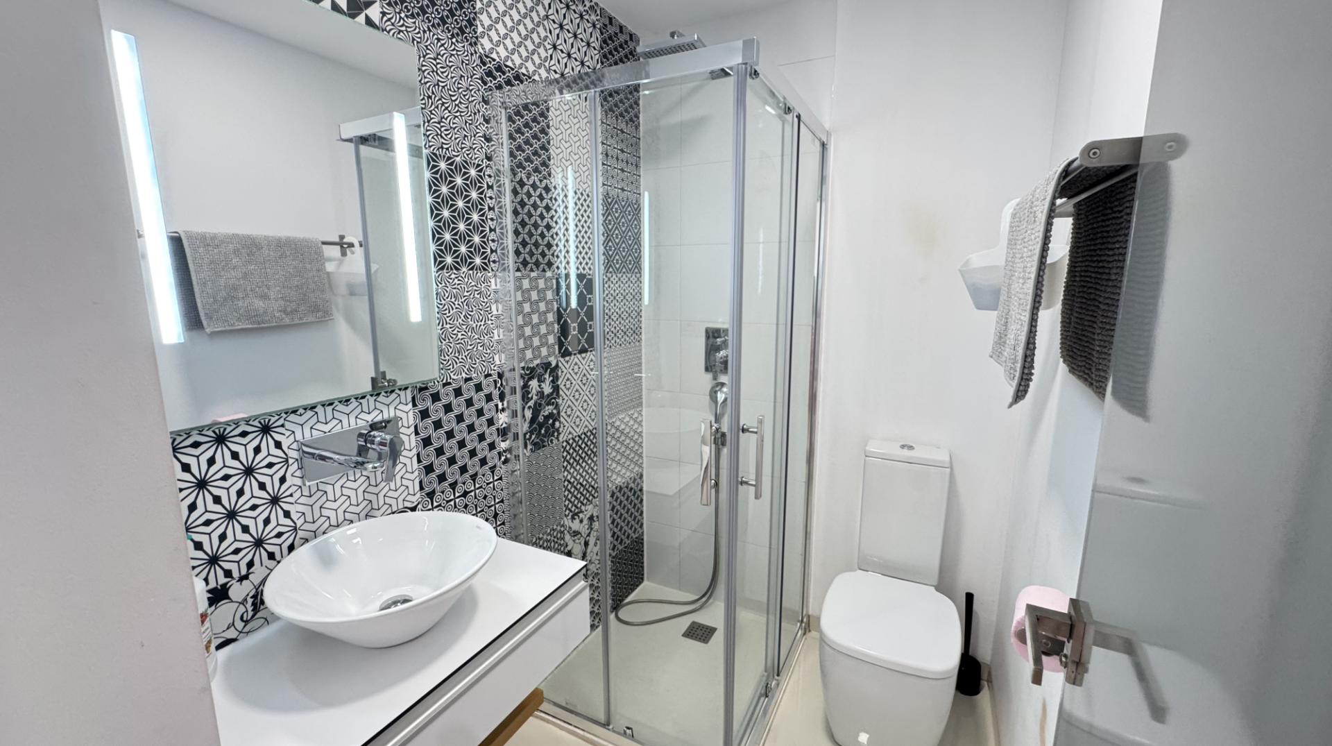 Apartamento en Torre de la Horadada, Alicante, España 2 dormitorios, 61 m2 No. 190141