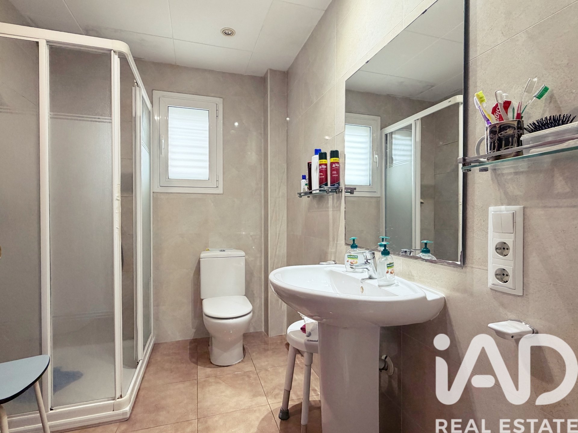 Apartment in Calella, Barcelona, Spain 4 bedrooms, 127 sq.m. No. 172660