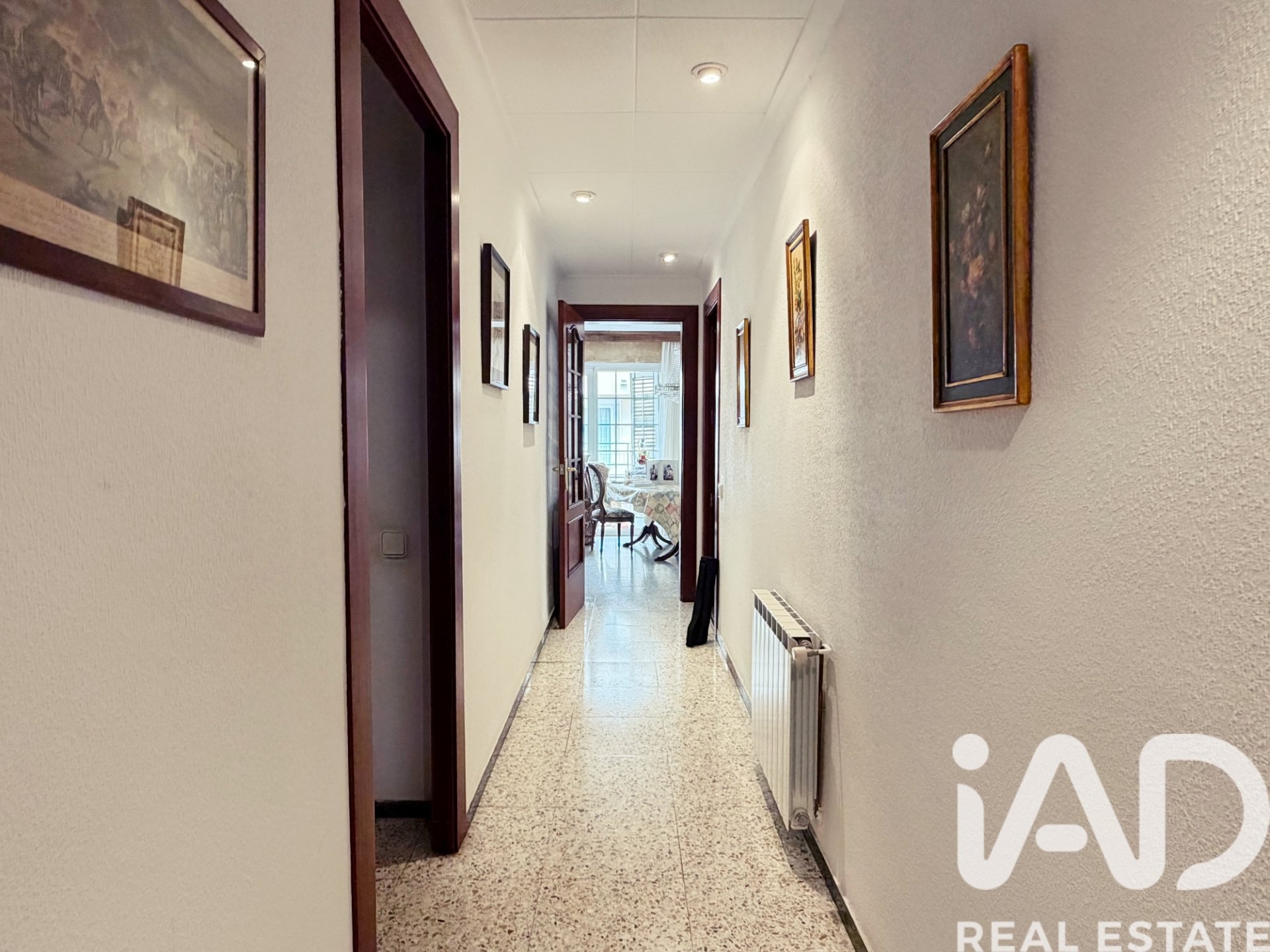 Apartment in Calella, Barcelona, Spain 4 bedrooms, 127 sq.m. No. 172660