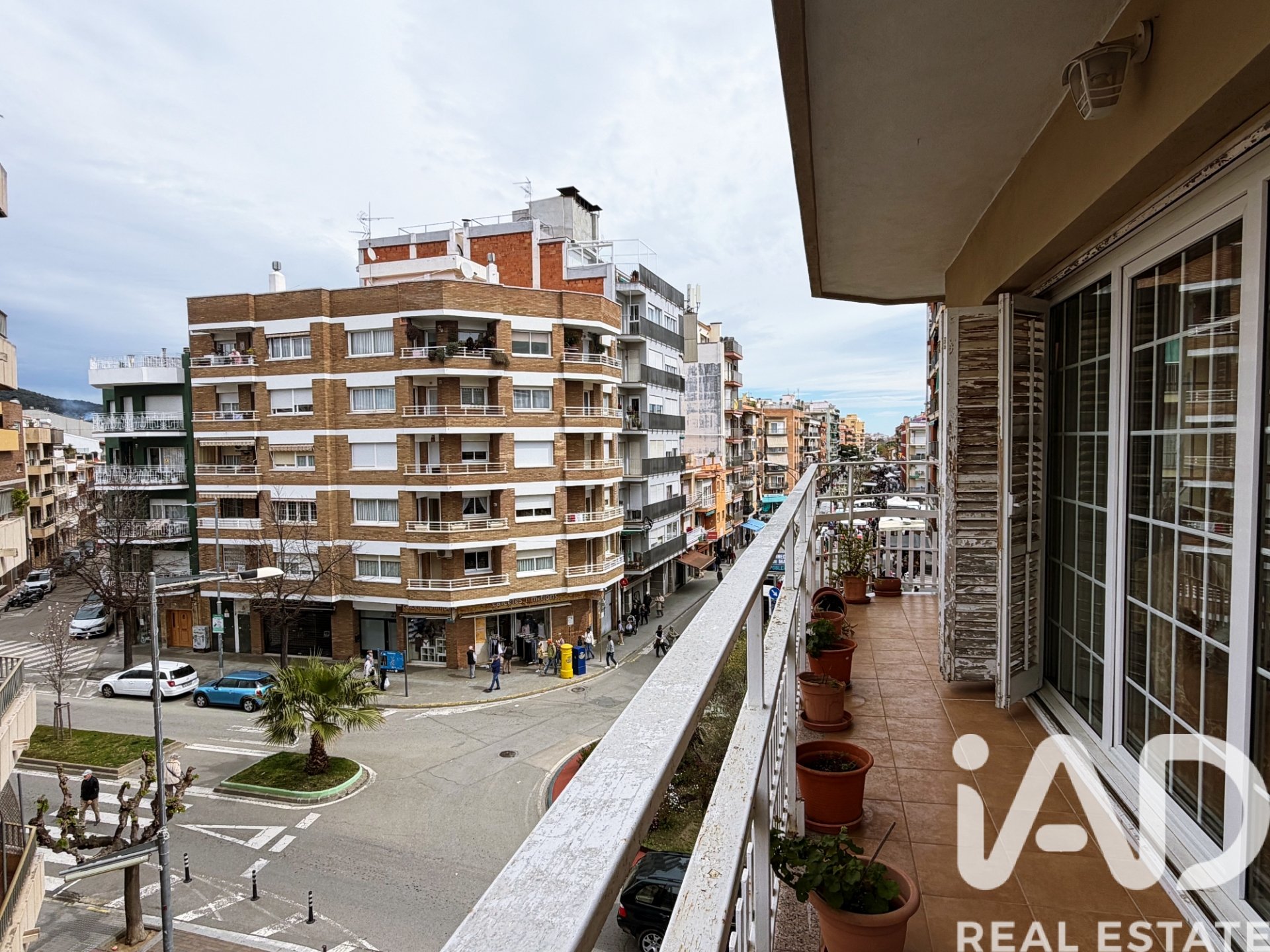 Apartment in Calella, Barcelona, Spain 4 bedrooms, 127 sq.m. No. 172660