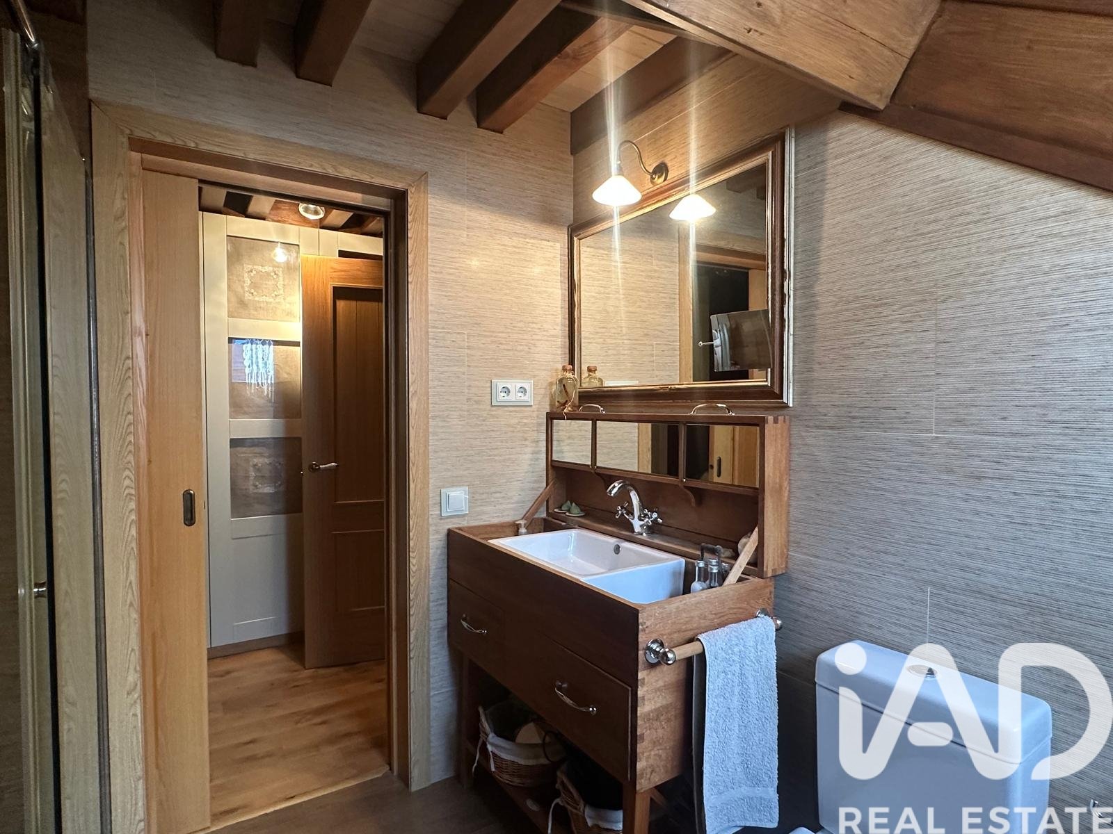 Hus i La Vall de Boi, Lleida, Spanien 4 sovrum, 356 kvm. Nr. 172663