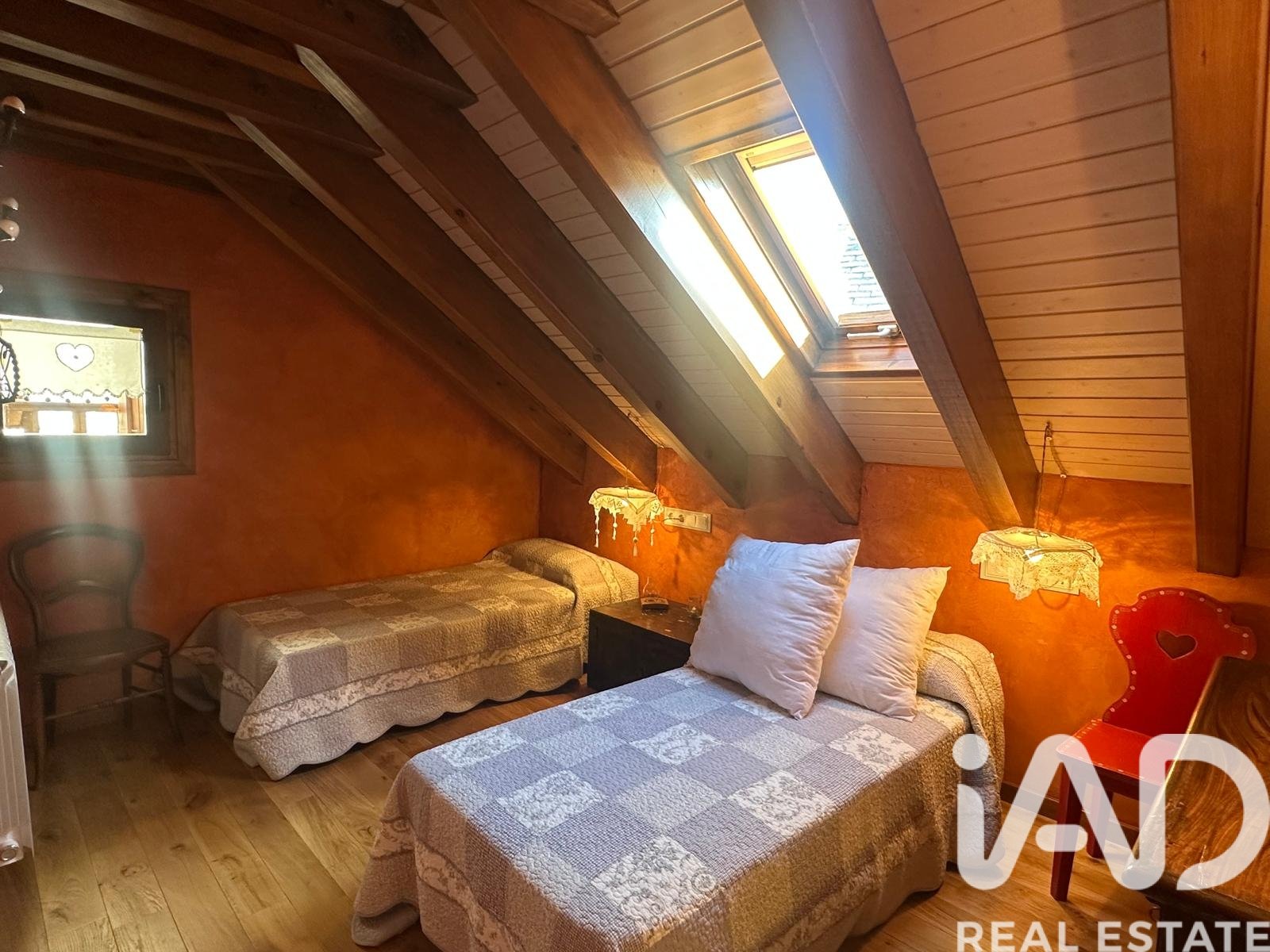 Hus i La Vall de Boi, Lleida, Spanien 4 sovrum, 356 kvm. Nr. 172663