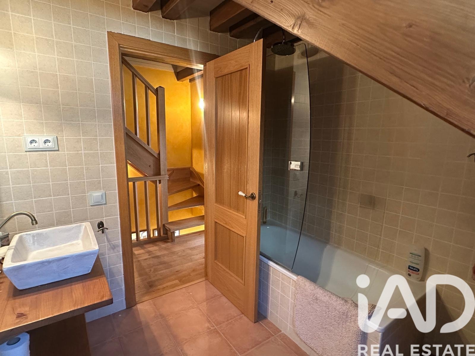 Hus i La Vall de Boi, Lleida, Spanien 4 sovrum, 356 kvm. Nr. 172663