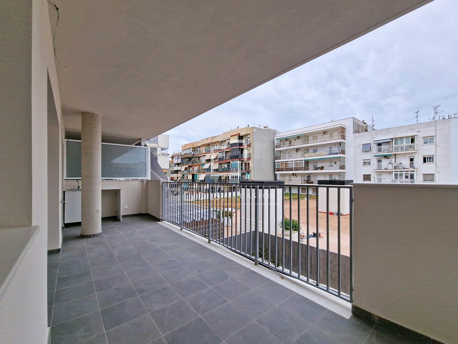 Dzīvoklis Vilanova i la Geltru, Barcelona, Spānijā 3 istabas, 102 m2 Nr. 168309