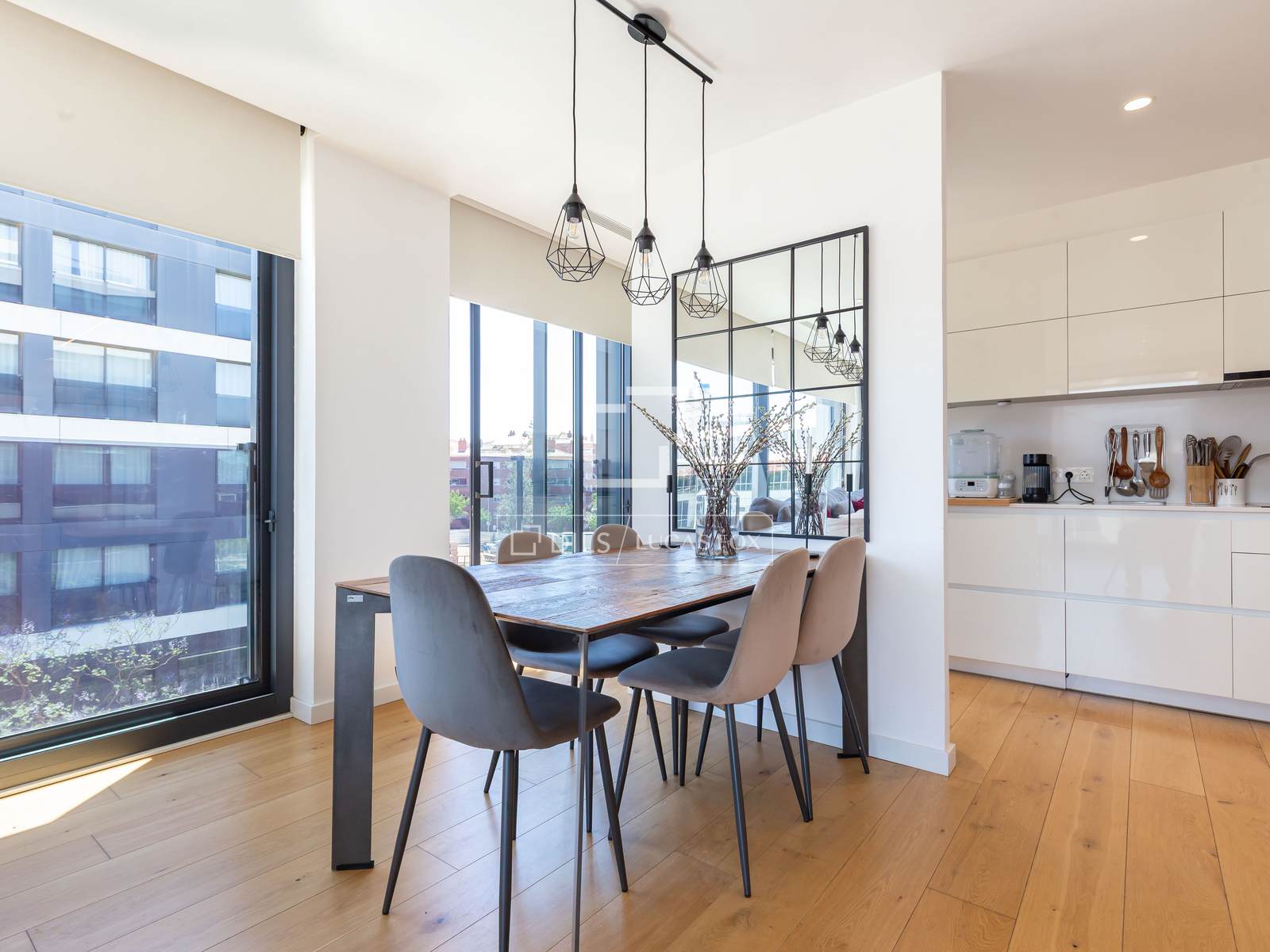 Wohnung in Sant Just Desvern, Barcelona, Spanien 4 Schlafzimmer, 129 m2 Nr. 168308