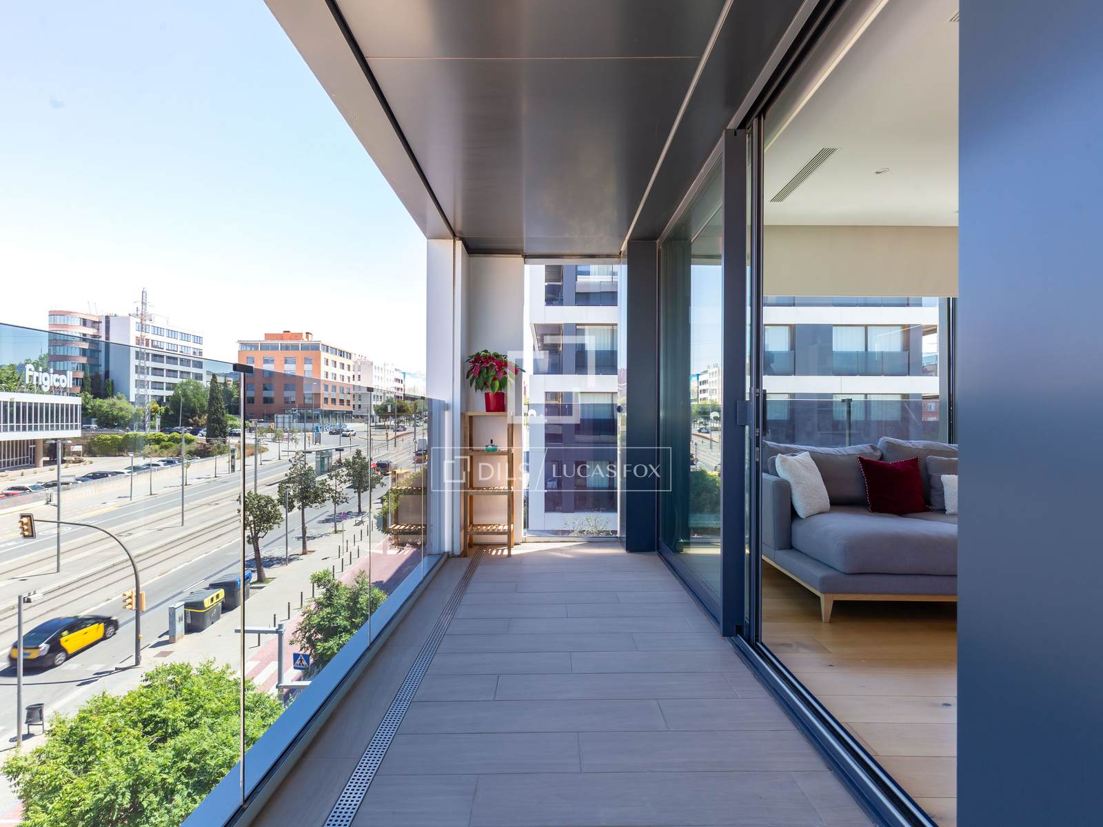 Wohnung in Sant Just Desvern, Barcelona, Spanien 4 Schlafzimmer, 129 m2 Nr. 168308