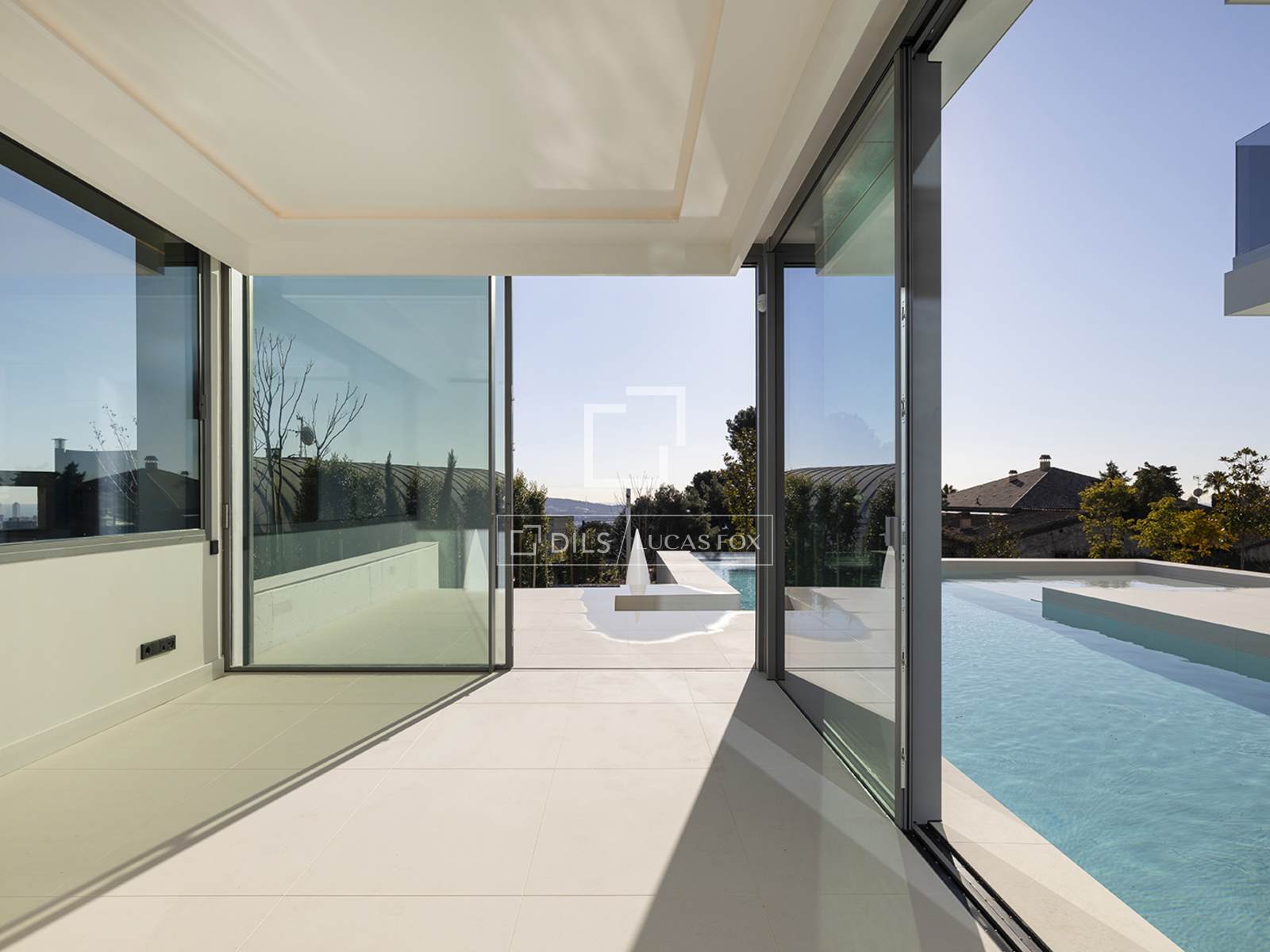 Villa in Barcelona, Spanien 8 Schlafzimmer, 1148 m2 Nr. 150218