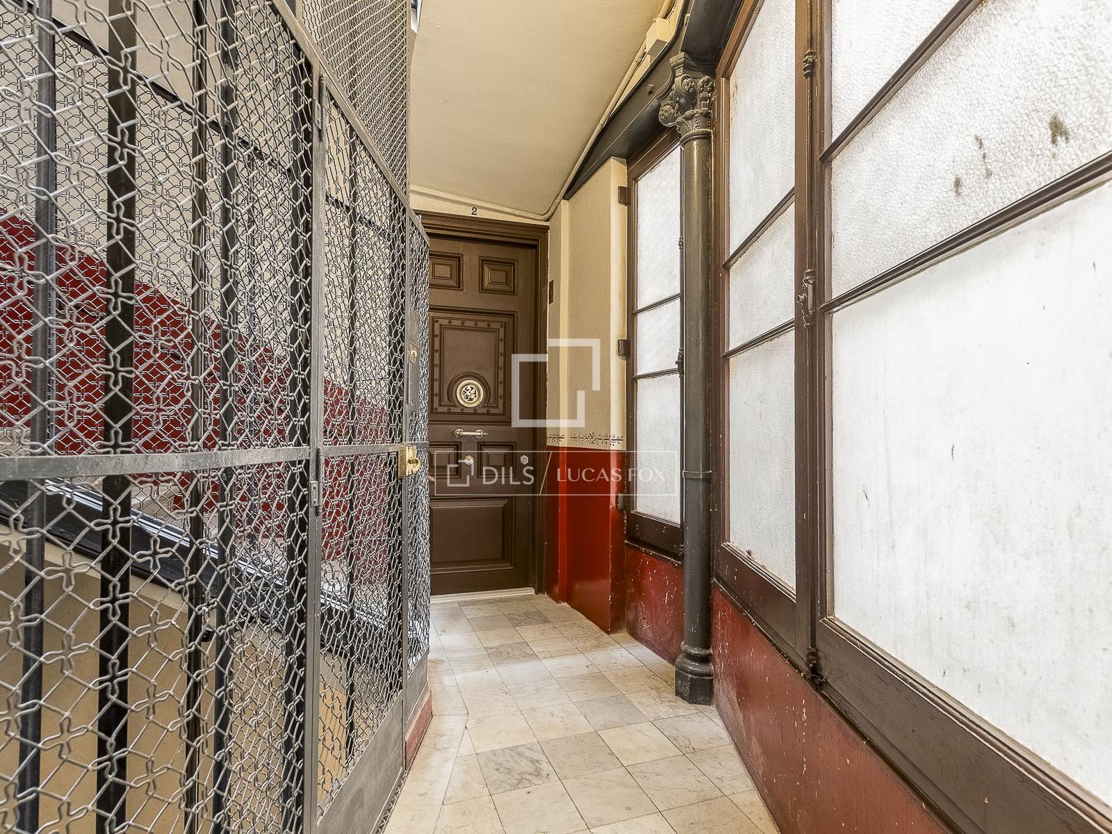 Квартира в Барселона, Испания 4 спальни, 140м2 №150216