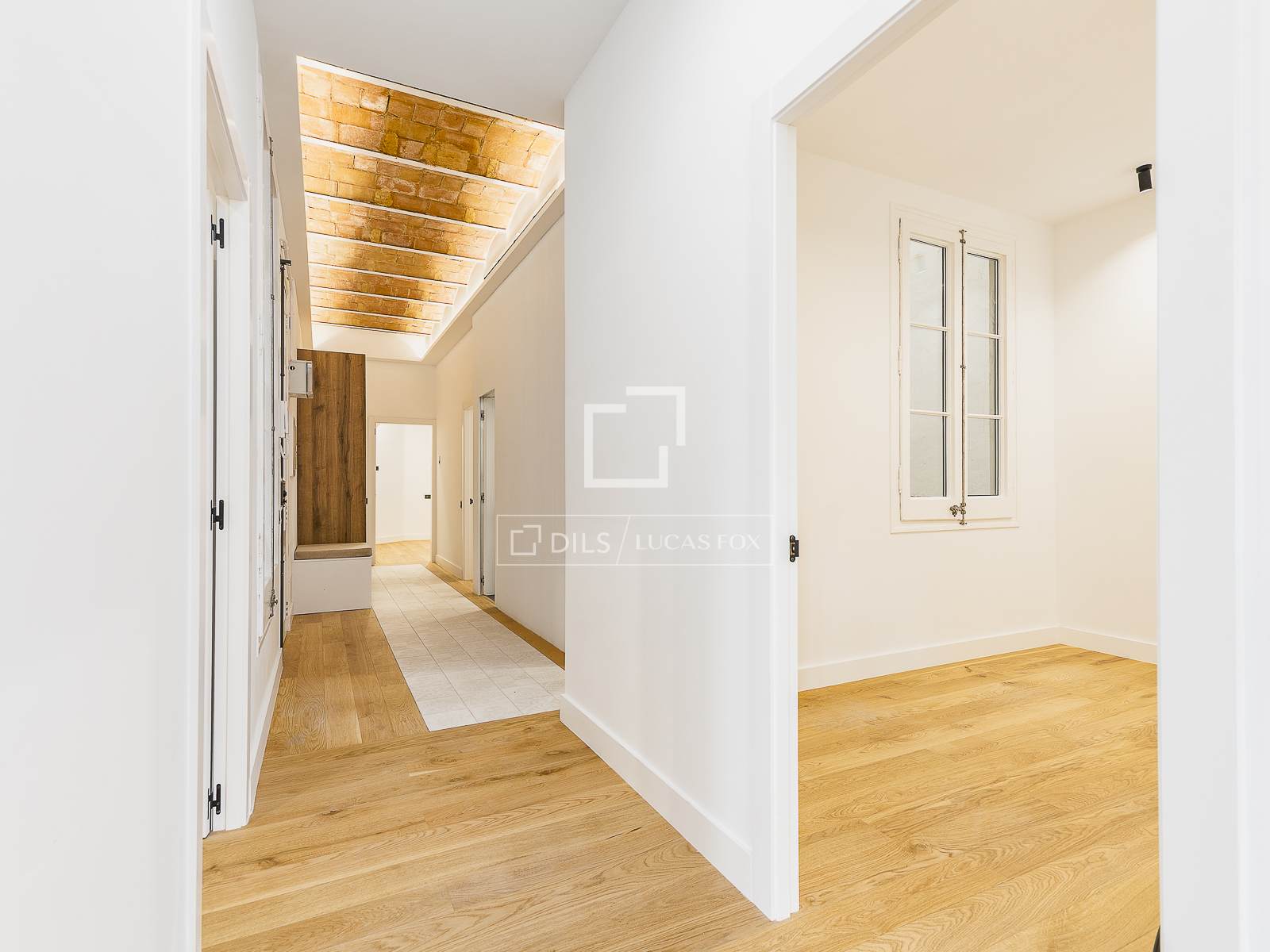 Квартира в Барселона, Испания 4 спальни, 140м2 №150216