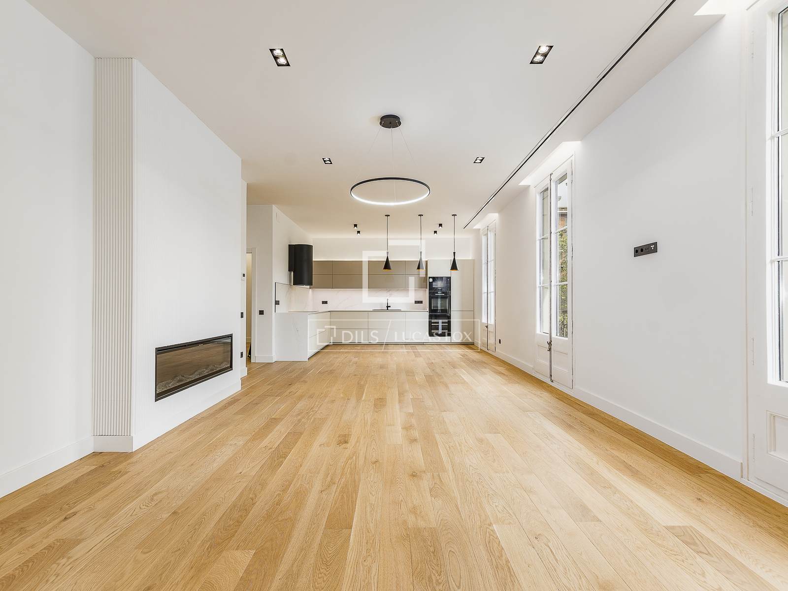 Квартира в Барселона, Испания 4 спальни, 140м2 №150216