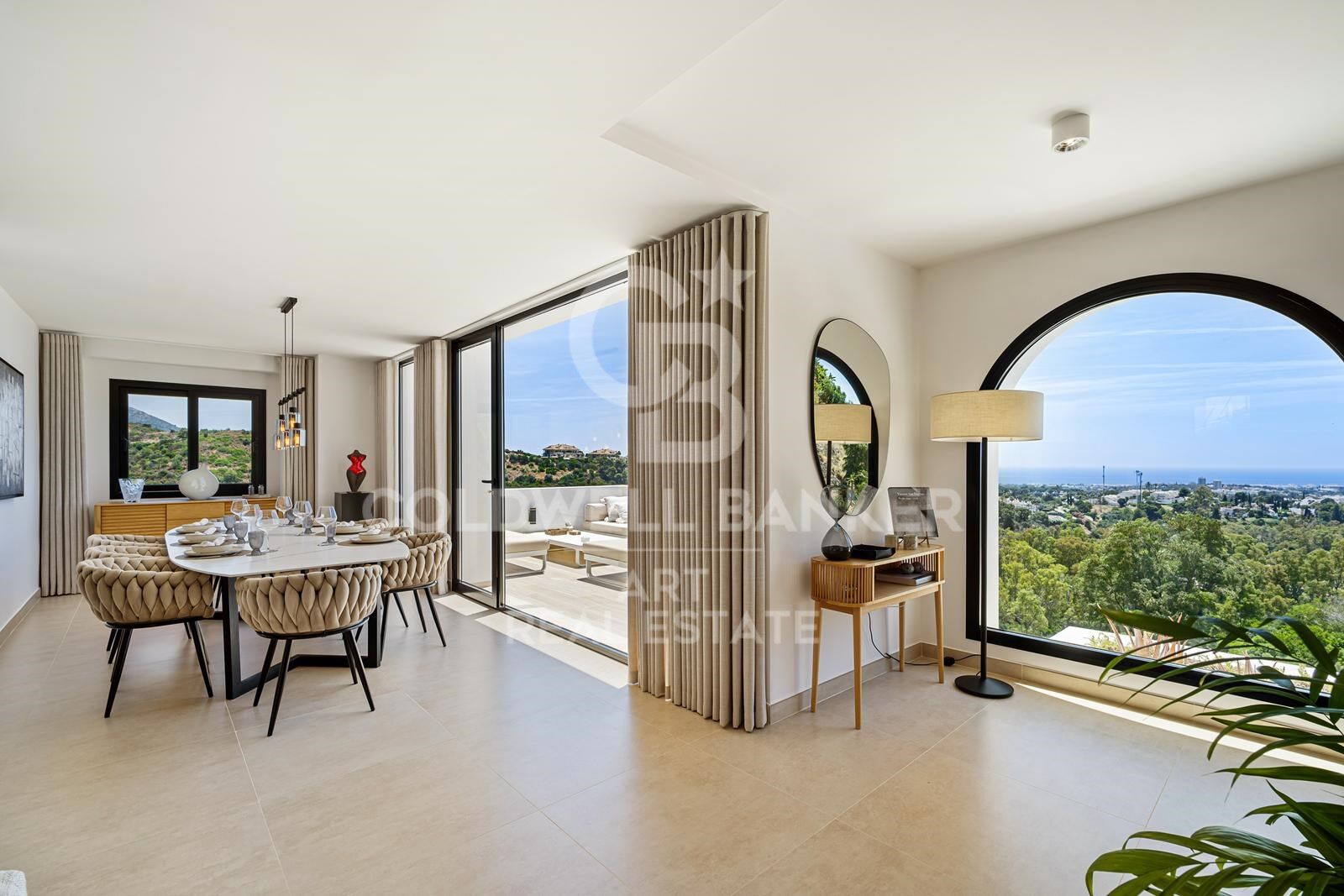 Villa en Marbella, Málaga, España 5 dormitorios, 436 m2 No. 158382