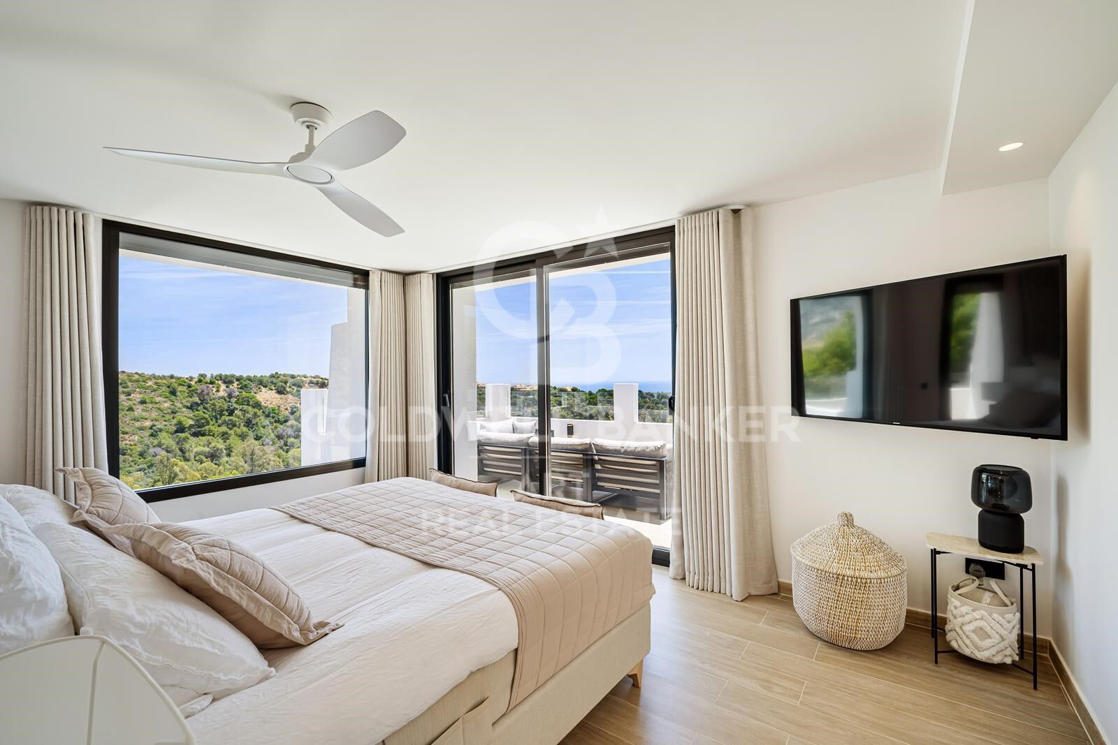 Villa en Marbella, Málaga, España 5 dormitorios, 436 m2 No. 158382