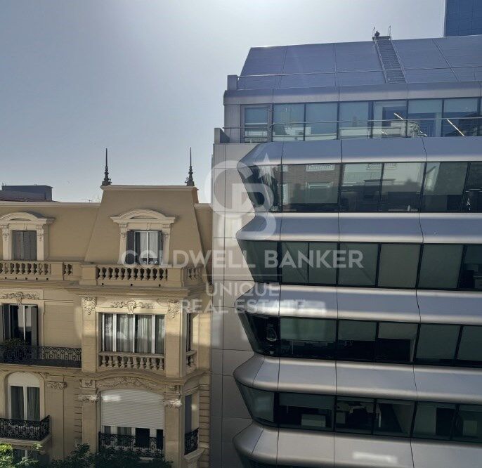 Lägenhet i Madrid, Spanien 3 sovrum, 164 kvm. Nr. 158385