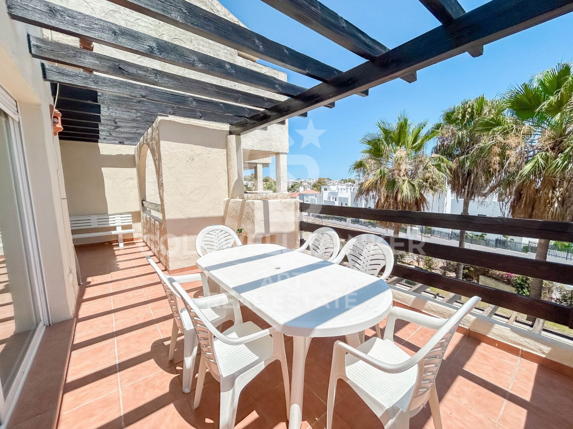 Lägenhet i Estepona, Malaga, Spanien 2 sovrum, 213 kvm. Nr. 158386