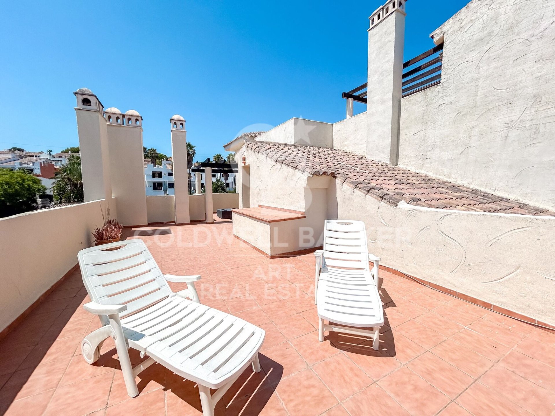 Lägenhet i Estepona, Malaga, Spanien 2 sovrum, 213 kvm. Nr. 158386