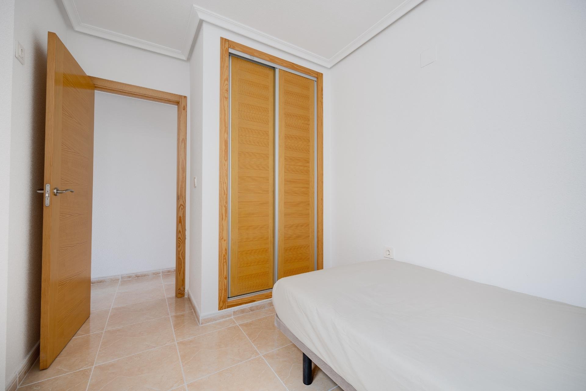 Dzīvoklis San Fulgencio, Alicante, Spānijā 3 istabas, 93 m2 Nr. 187231
